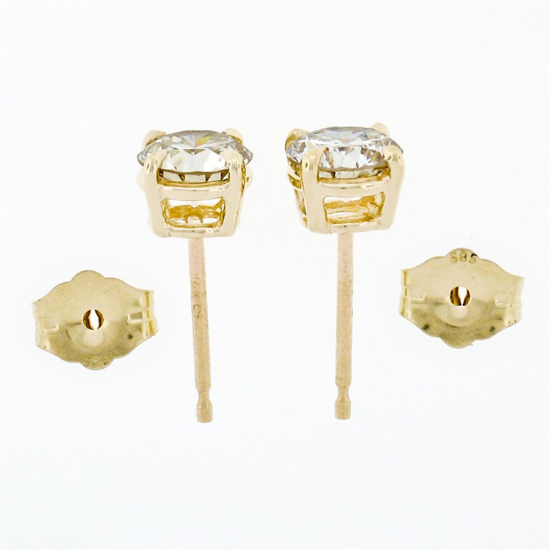 14k Yellow Gold 1.11ctw Round Brilliant Cut Diamond Claw Prong Stud Earrings - Image 4 of 6