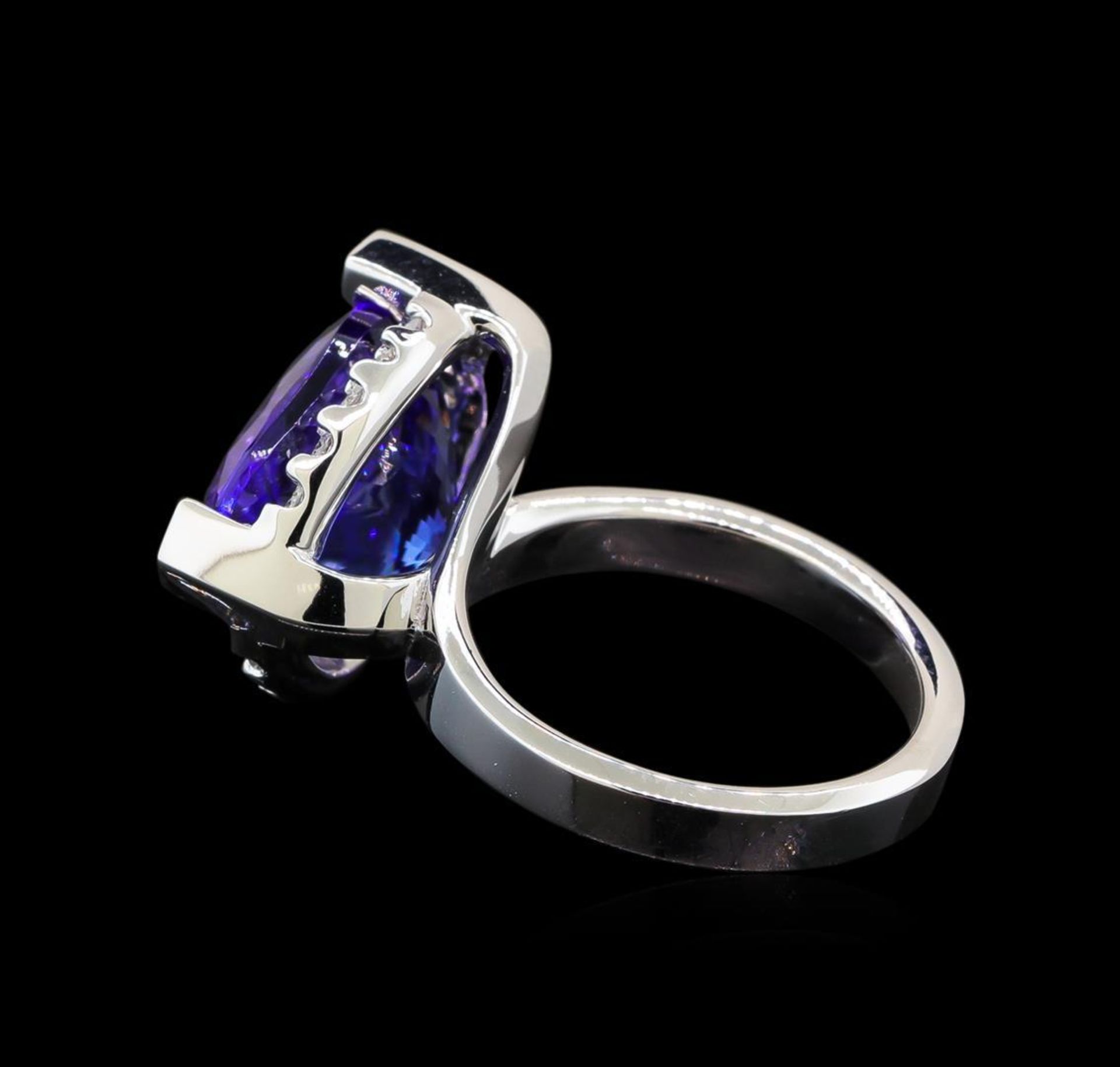 GIA Cert 8.52 ctw Tanzanite and Diamond Ring - 14KT White Gold - Image 3 of 6