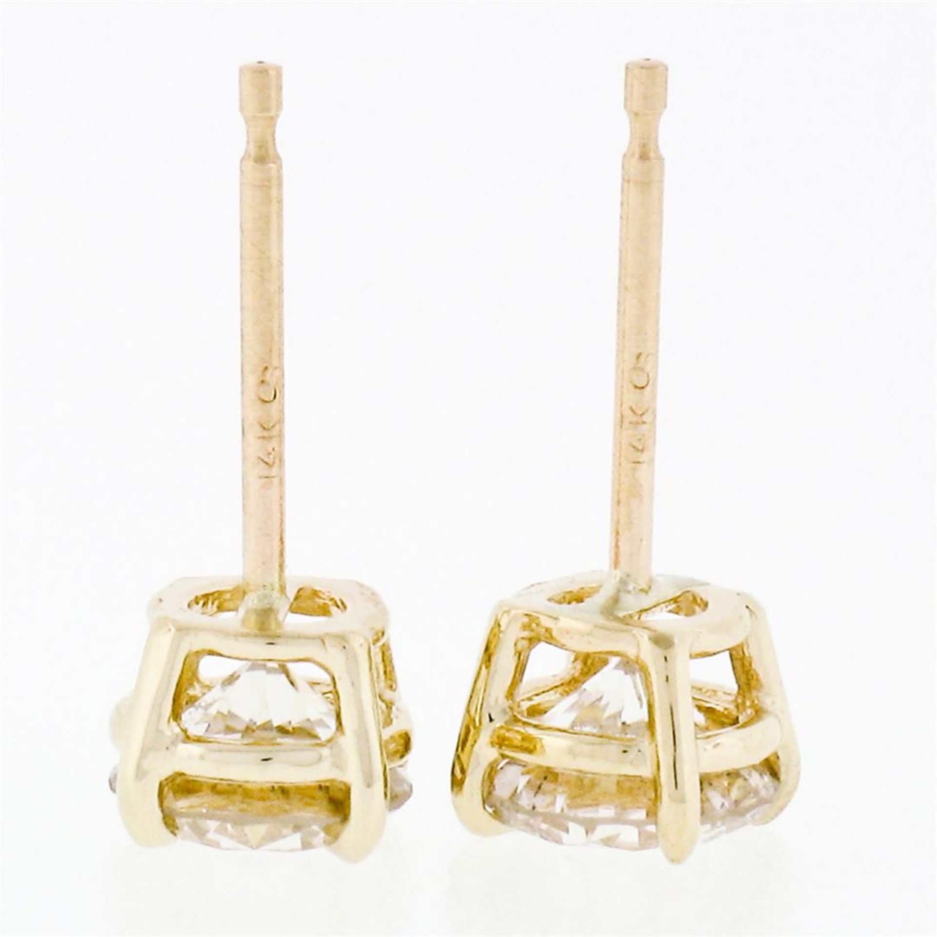 14k Yellow Gold 1.11ctw Round Brilliant Cut Diamond Claw Prong Stud Earrings - Image 6 of 6