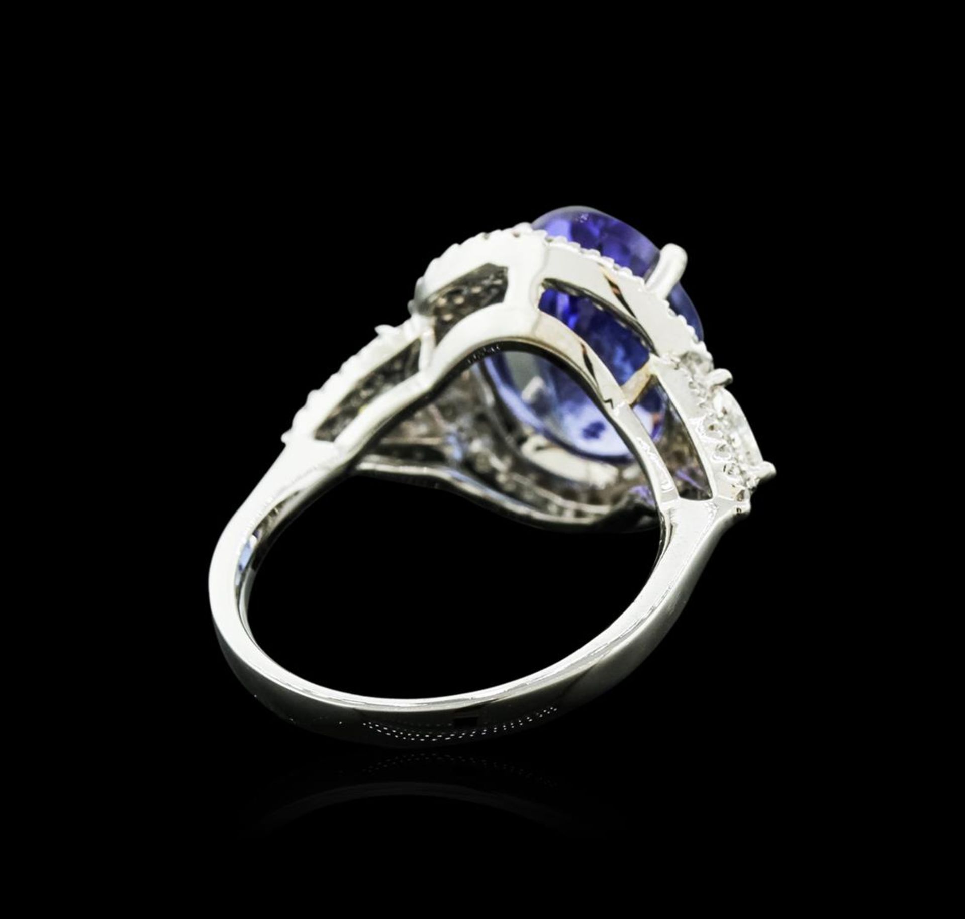 14KT White Gold 3.50 ctw Tanzanite and Diamond Ring - Image 3 of 4