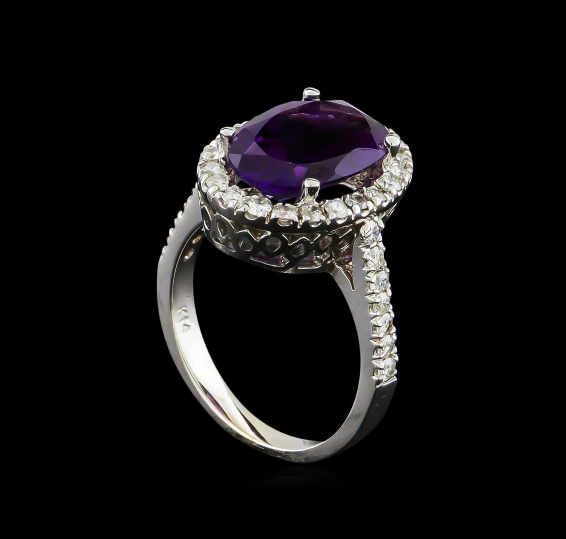 3.58ct Amethyst and Diamond Ring - 14KT White Gold - Image 4 of 4