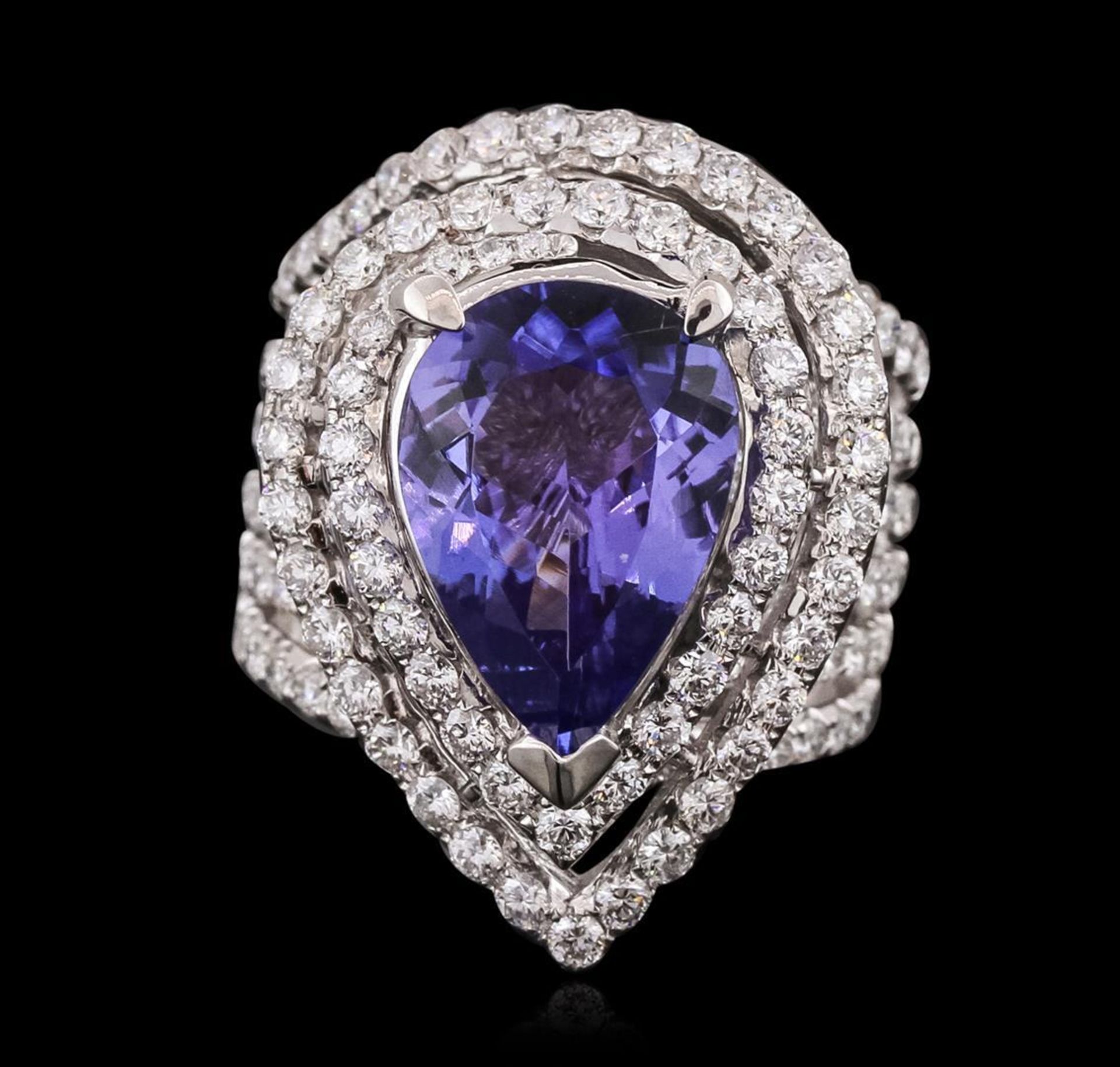 18KT White Gold 6.53ct Tanzanite and Diamond Ring - Image 2 of 3