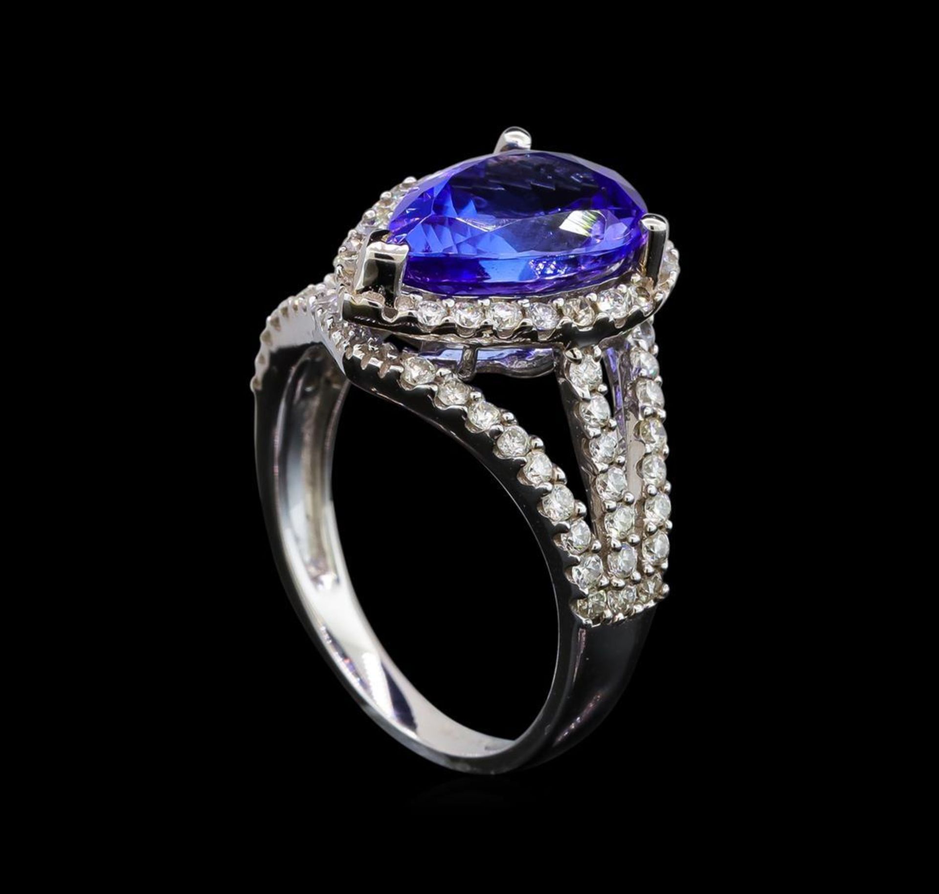 18KT White Gold 3.44 ctw Tanzanite and Diamond Ring - Image 4 of 5