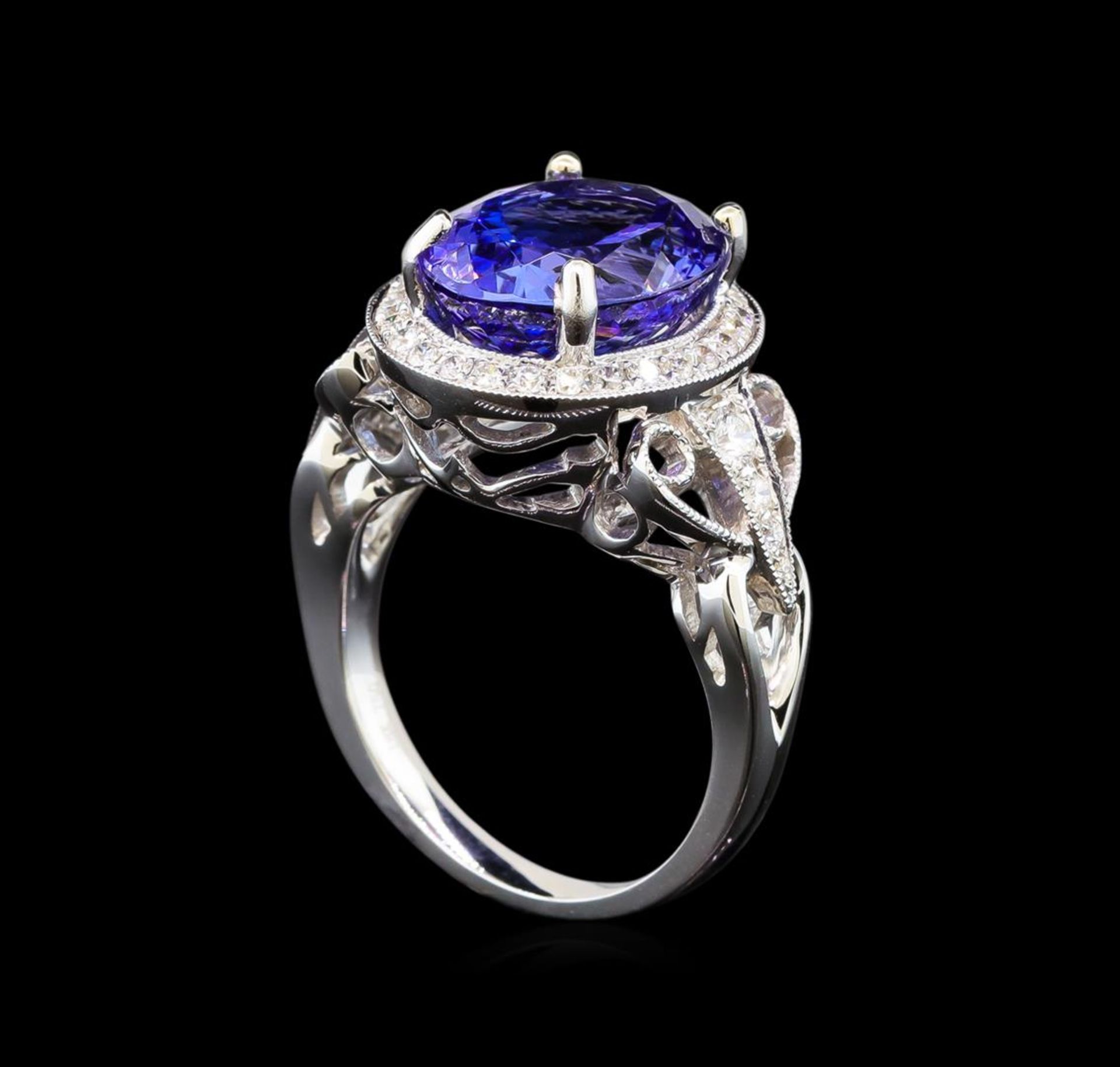 14KT White Gold 6.59 ctw Tanzanite and Diamond Ring - Image 4 of 5