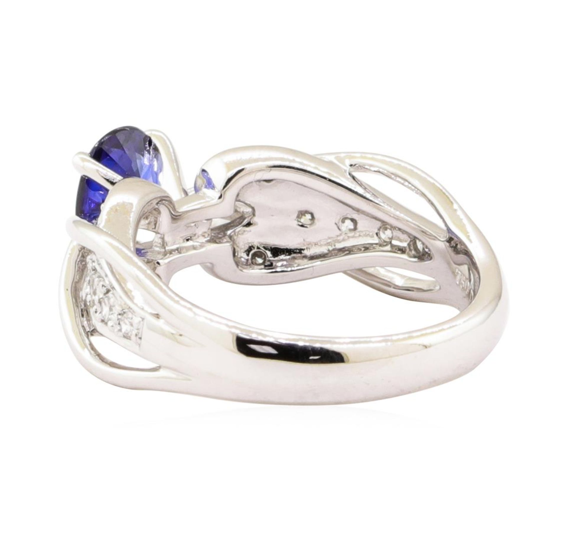 1.10 ctw Blue Sapphire And Diamond Ring - 18KT White Gold - Image 3 of 5