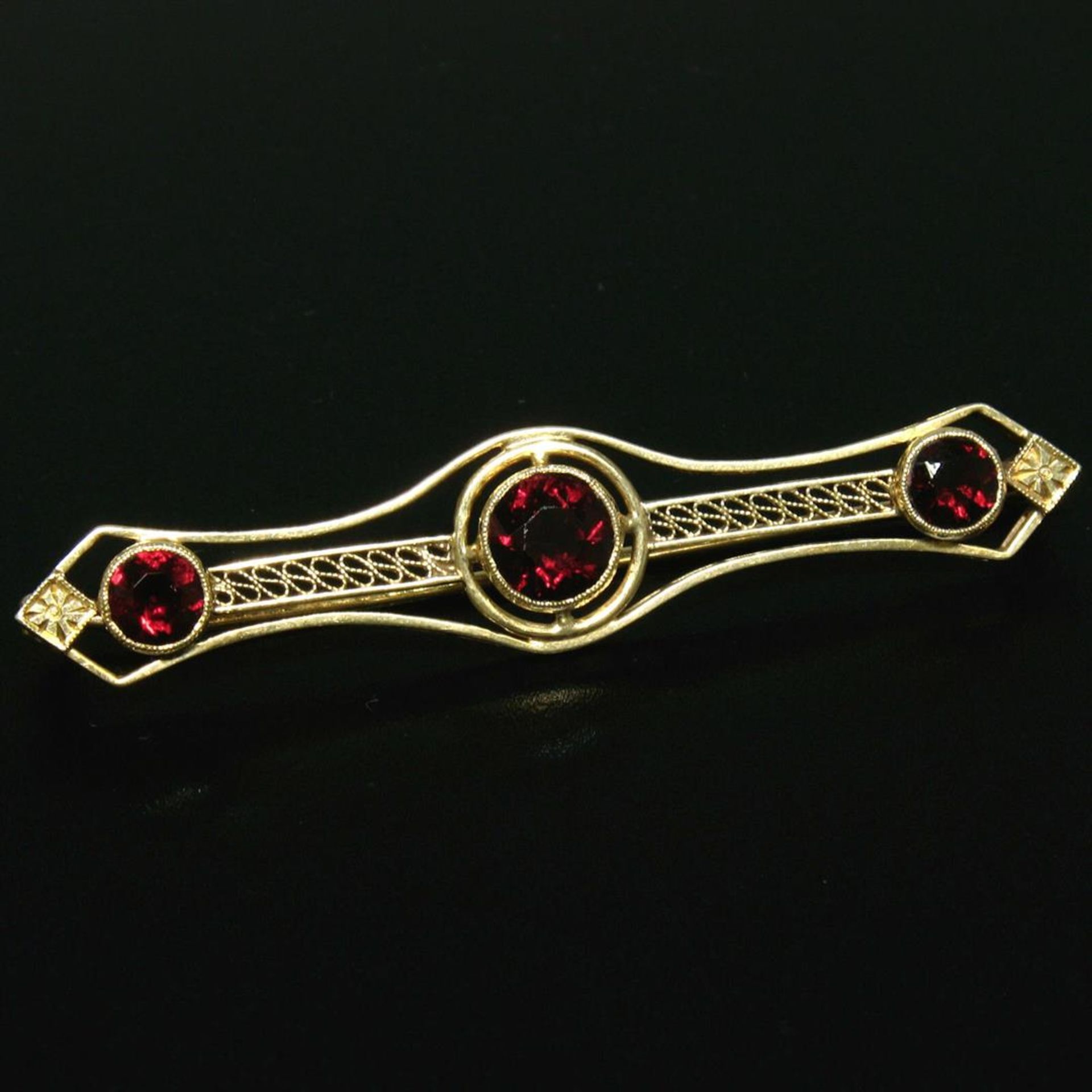 Antique Art Nouveau 14k Yellow Gold 2.20ctw Old Round Garnet Filigree Bar Pin Br - Image 2 of 7