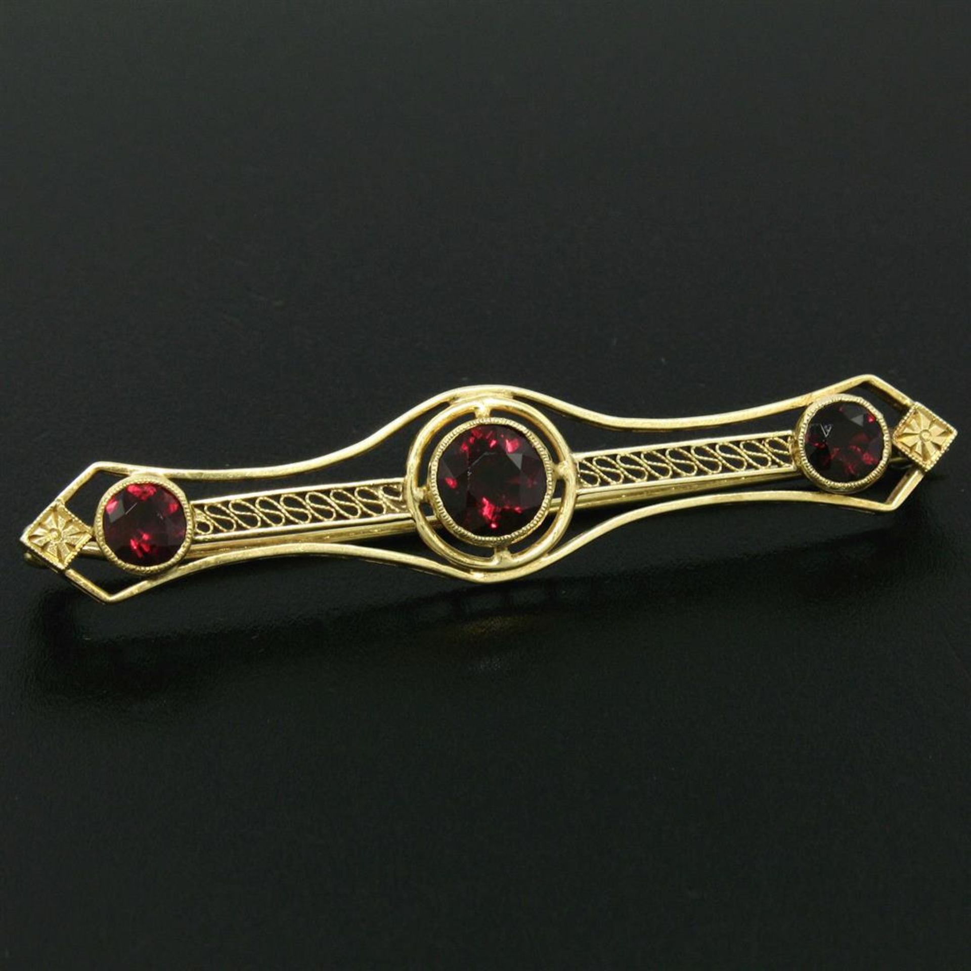 Antique Art Nouveau 14k Yellow Gold 2.20ctw Old Round Garnet Filigree Bar Pin Br - Image 3 of 7