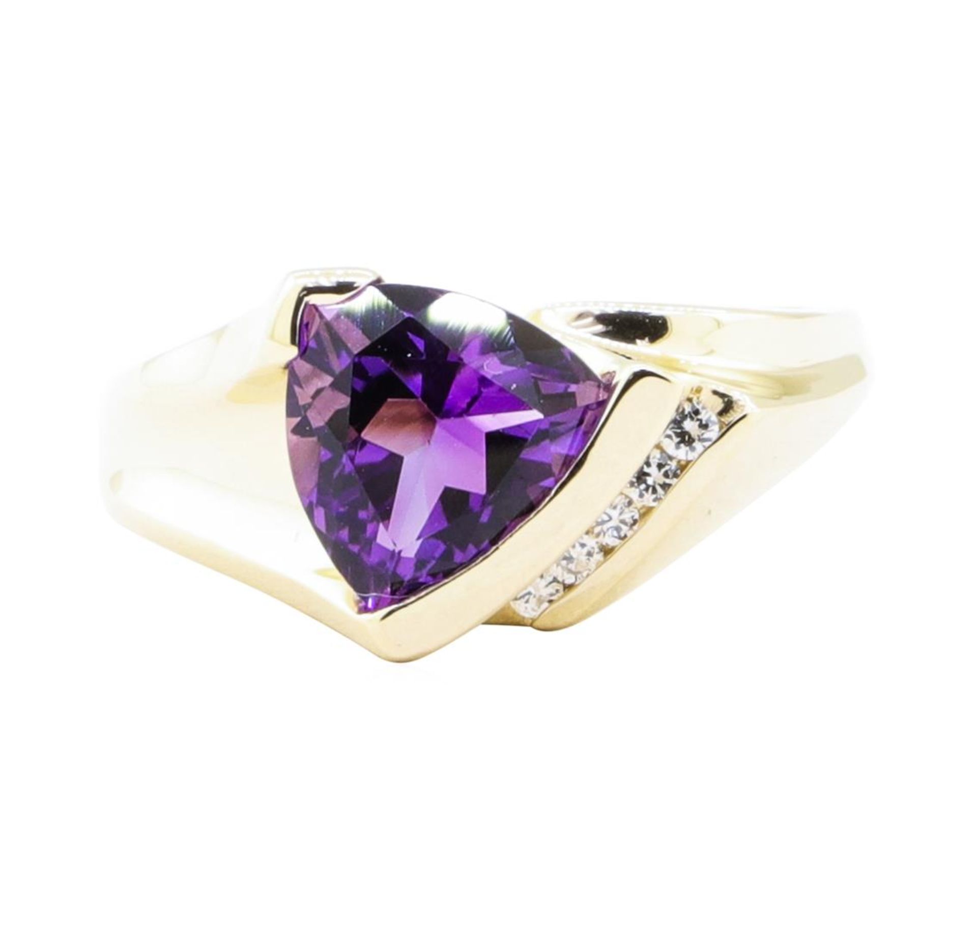 1.70 ctw Amethyst and Diamond Ring - 14KT Yellow Gold - Image 2 of 4