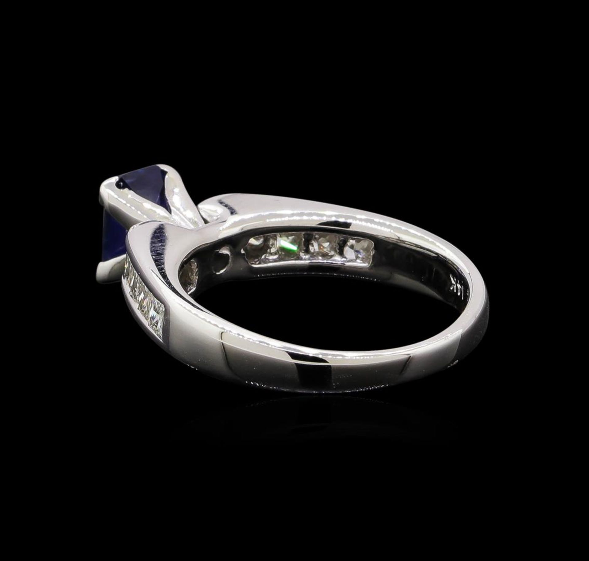 0.95 ctw Sapphire and Diamond Ring - 14KT White Gold - Image 3 of 4