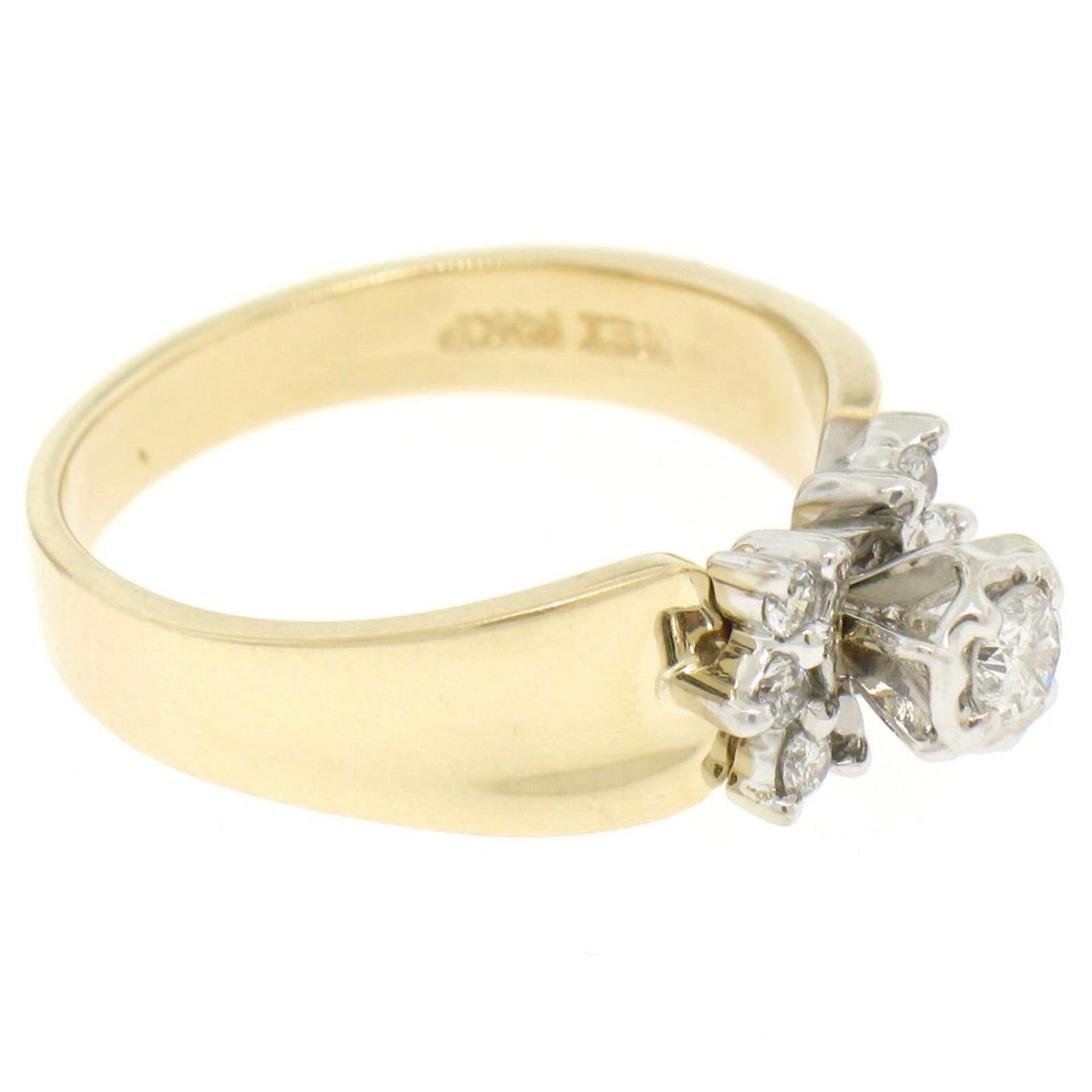 14k Two Tone Gold 0.30 ctw Illusion Set Solitaire Diamond Engagement Ring - Image 7 of 8