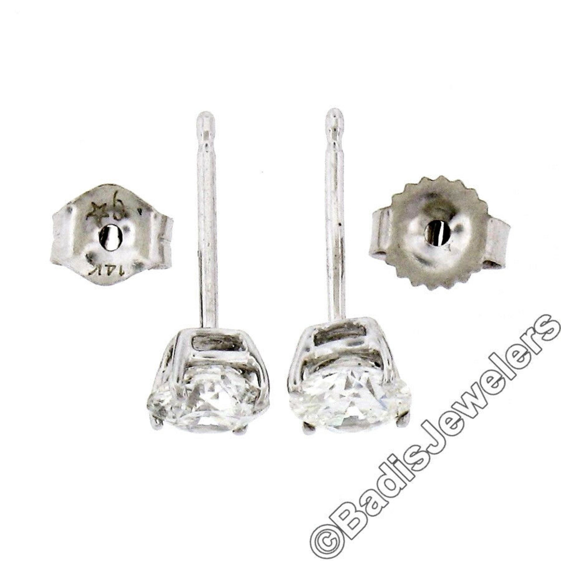 New Classic 14kt White Gold 0.75ctw Round Brilliant Diamond Stud Earrings - Image 6 of 6