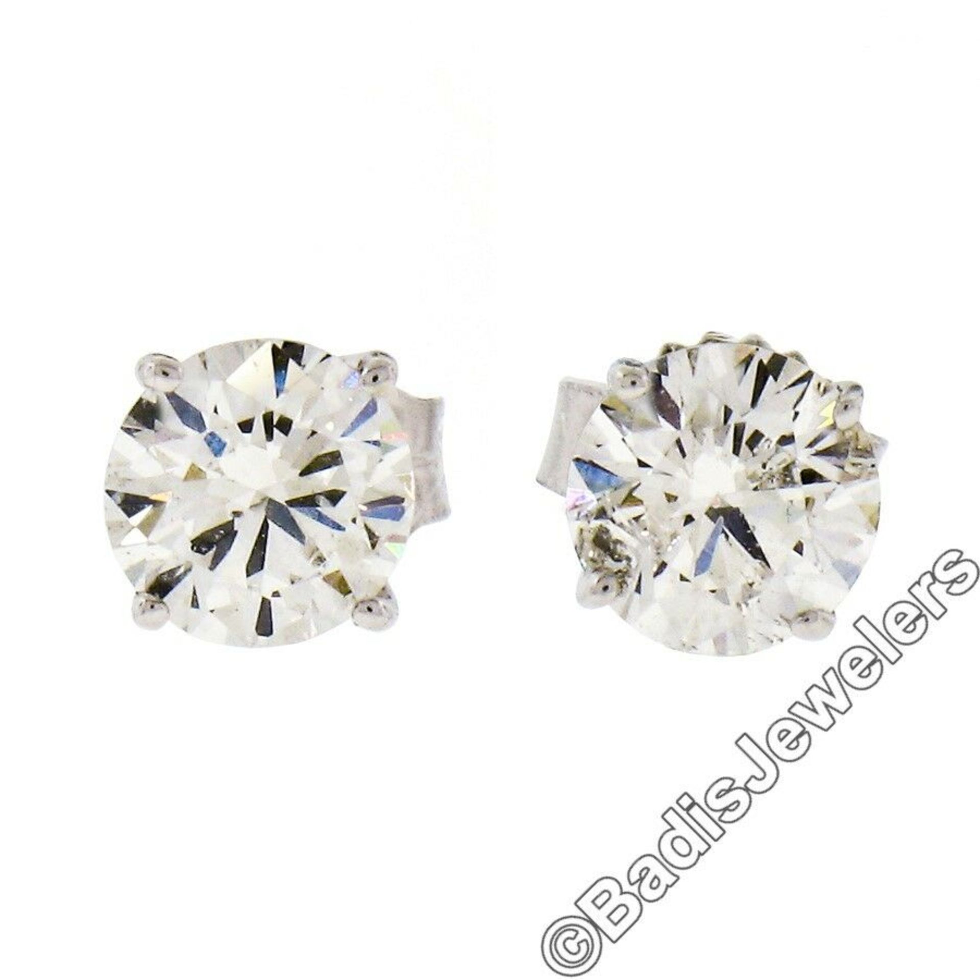 New Classic 14kt White Gold 0.75ctw Round Brilliant Diamond Stud Earrings - Image 3 of 6