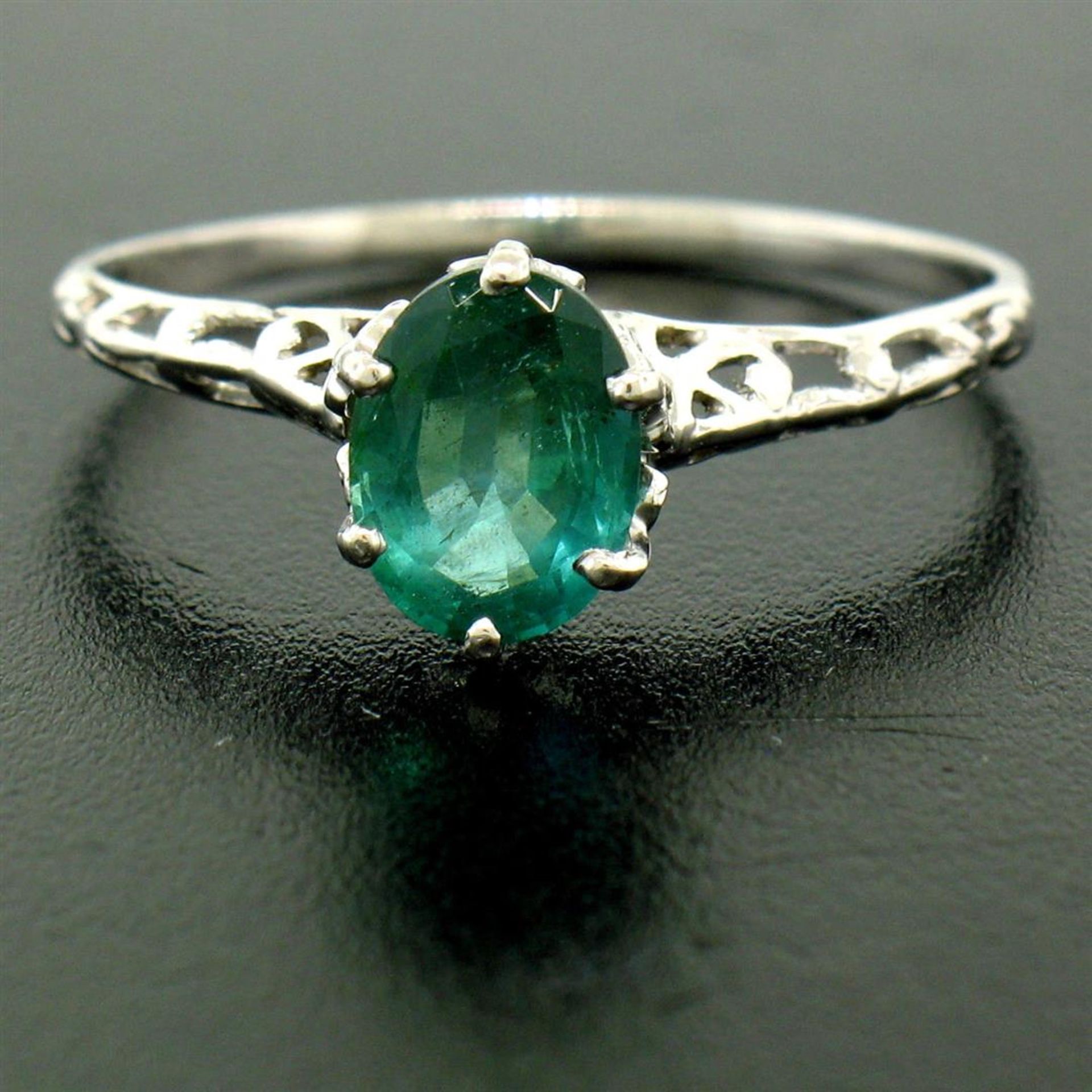 14k White Gold 1.38 ct Prong Set Oval Cut Emerald Filigree Solitaire Ring - Image 2 of 8