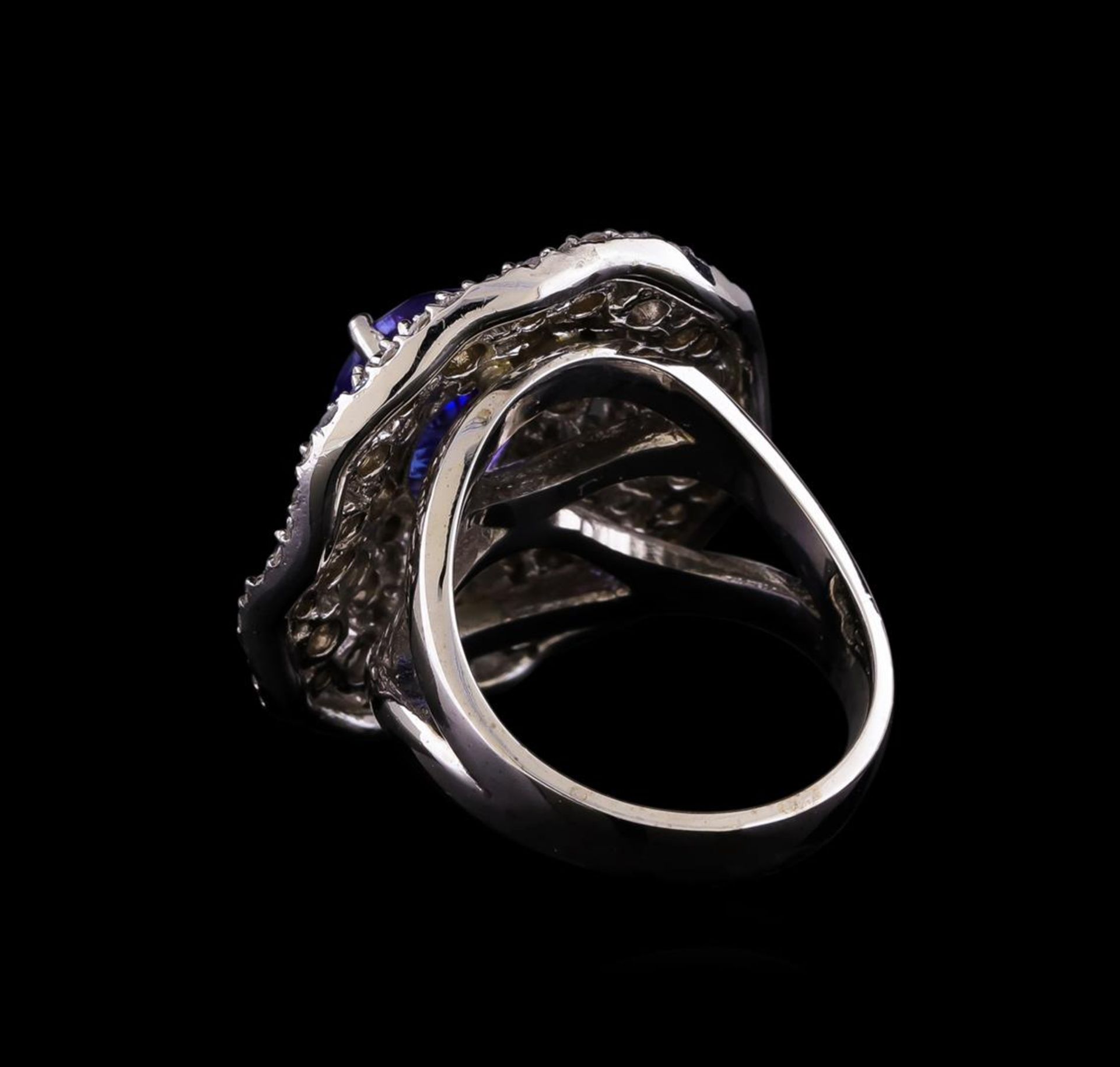 14KT White Gold 2.55 ctw Tanzanite and Diamond Ring - Image 3 of 5