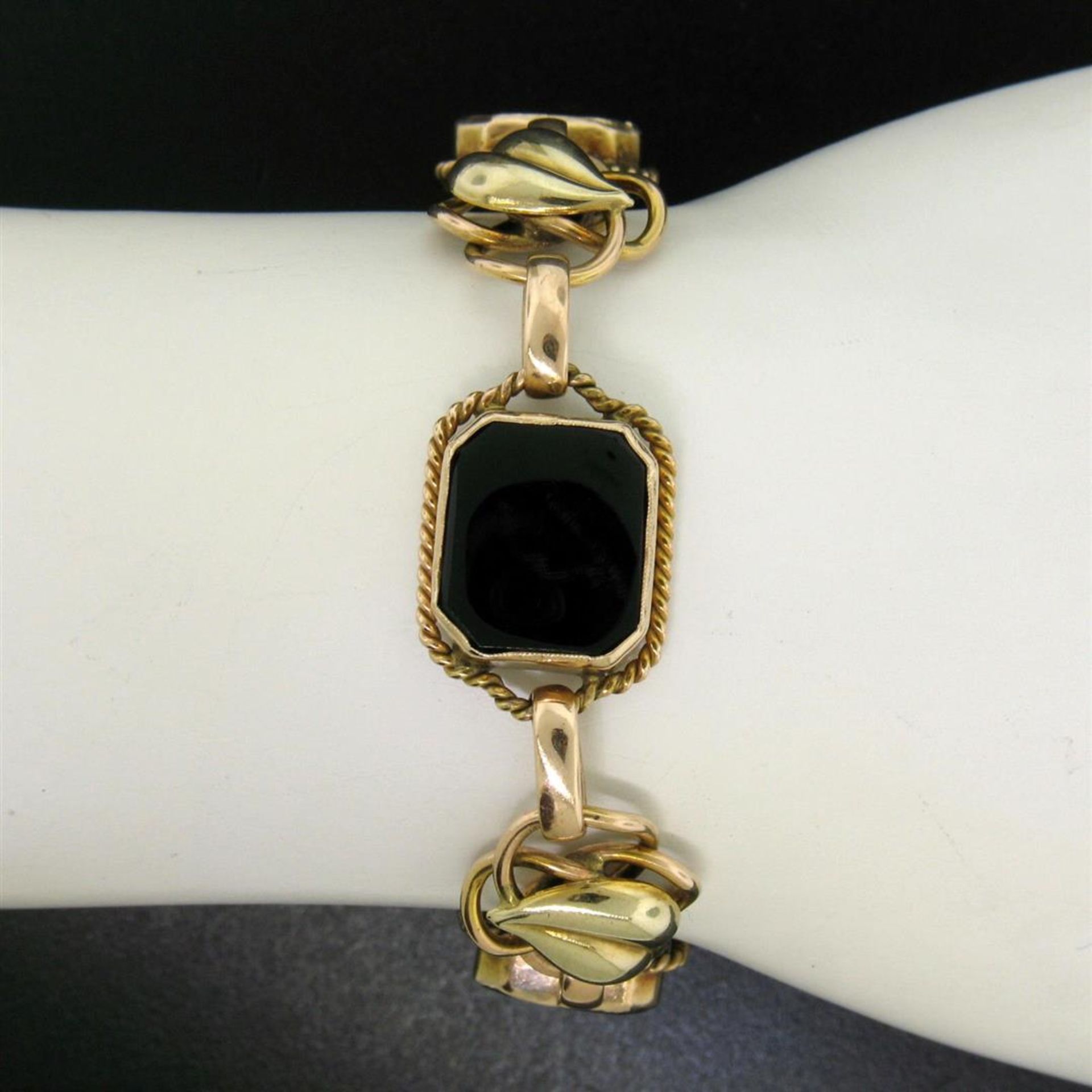 Retro Vintage 14kt Green and Rose Gold Black Onyx and Open Leaf Link Bracelet - Image 6 of 6