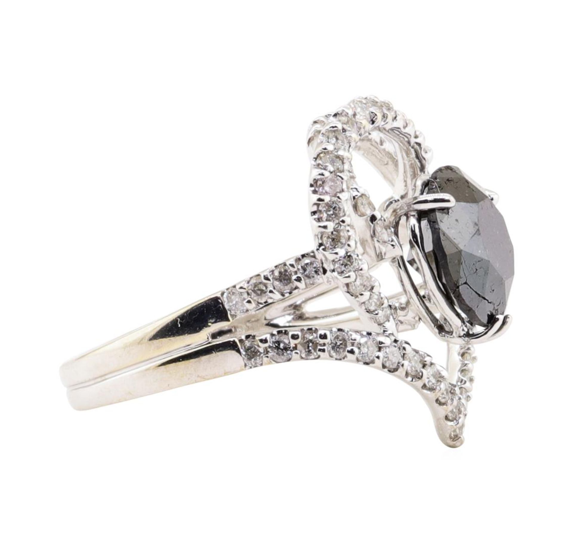 3.33ct Black Diamond and Diamond Ring - 18KT White Gold - Image 2 of 5