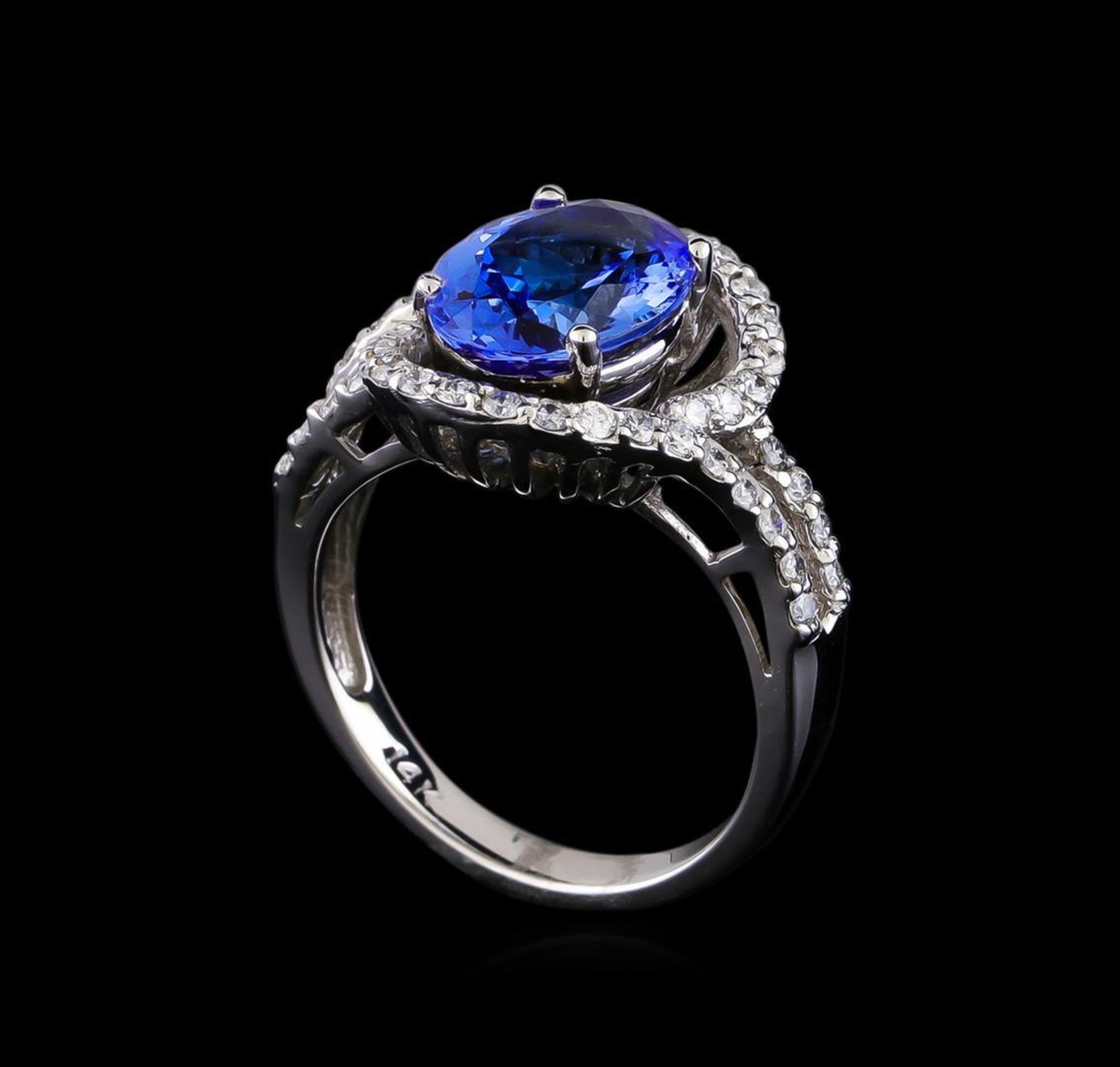 3.00ct Tanzanite and Diamond Ring - 14KT White Gold - Image 4 of 5