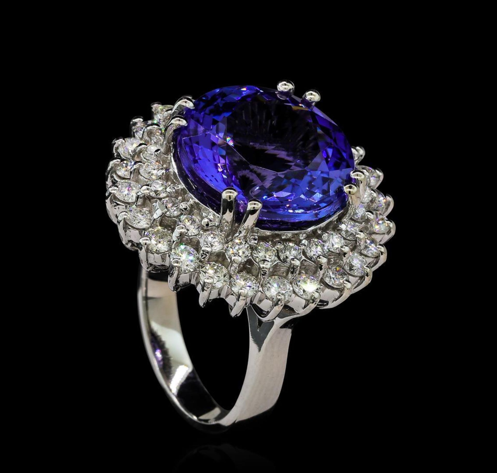 14.78 ctw Tanzanite and Diamond Ring - 14KT White Gold - Image 4 of 6