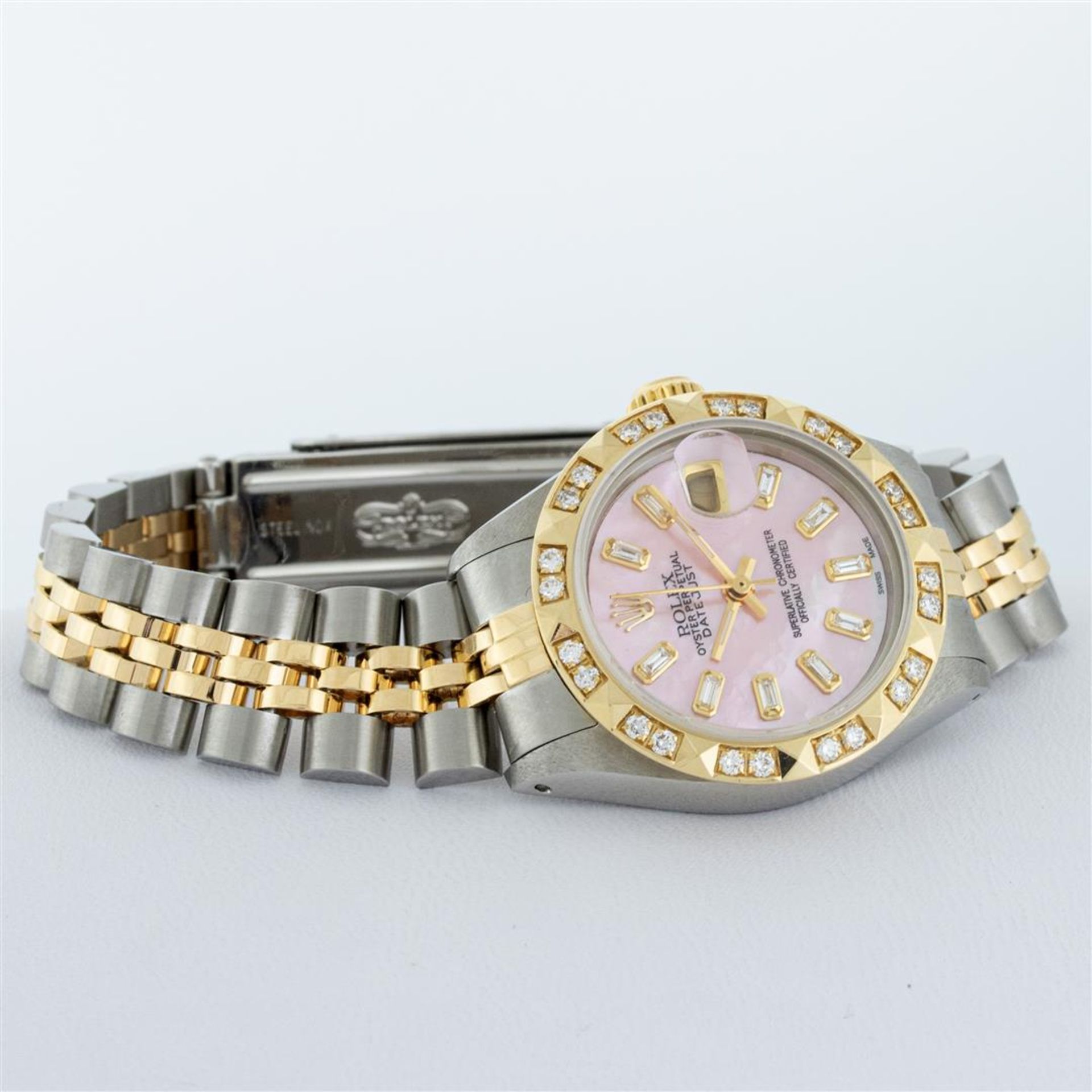 Rolex Ladies 26 2T Pink MOP Baguette 18K YG Diamond Bezel Serviced And Polished - Image 4 of 9