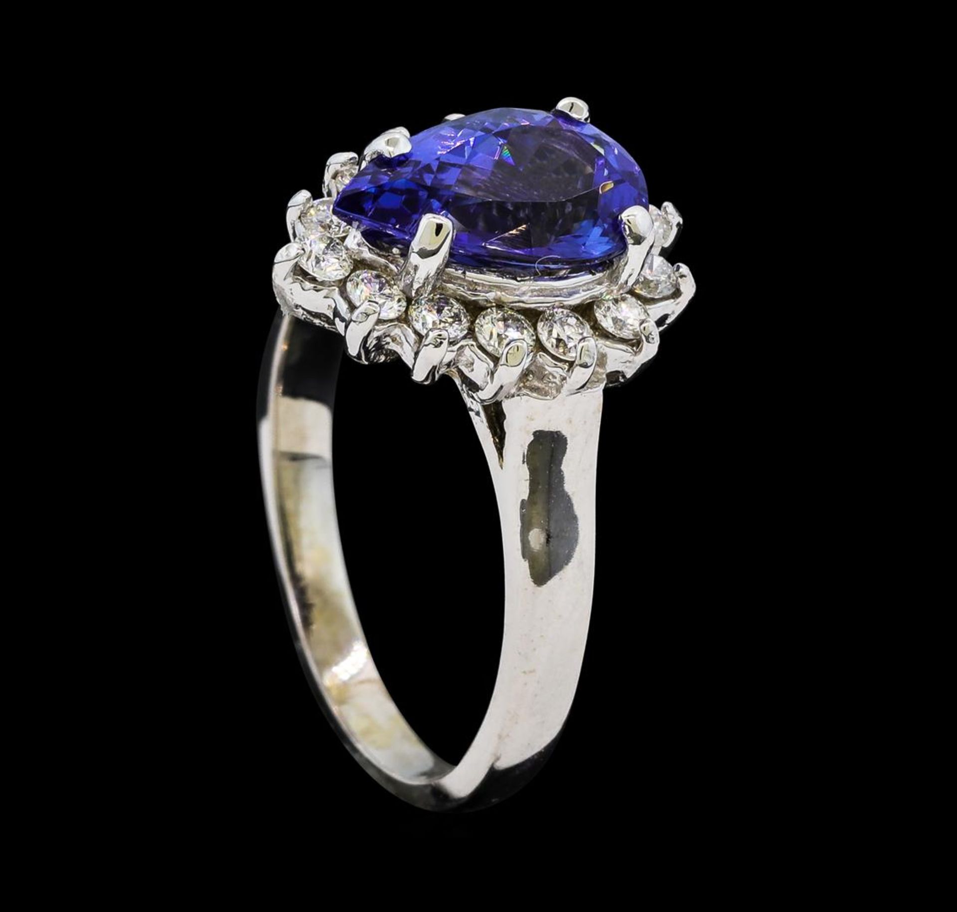 2.07 ctw Tanzanite and Diamond Ring - 14KT White Gold - Image 4 of 4