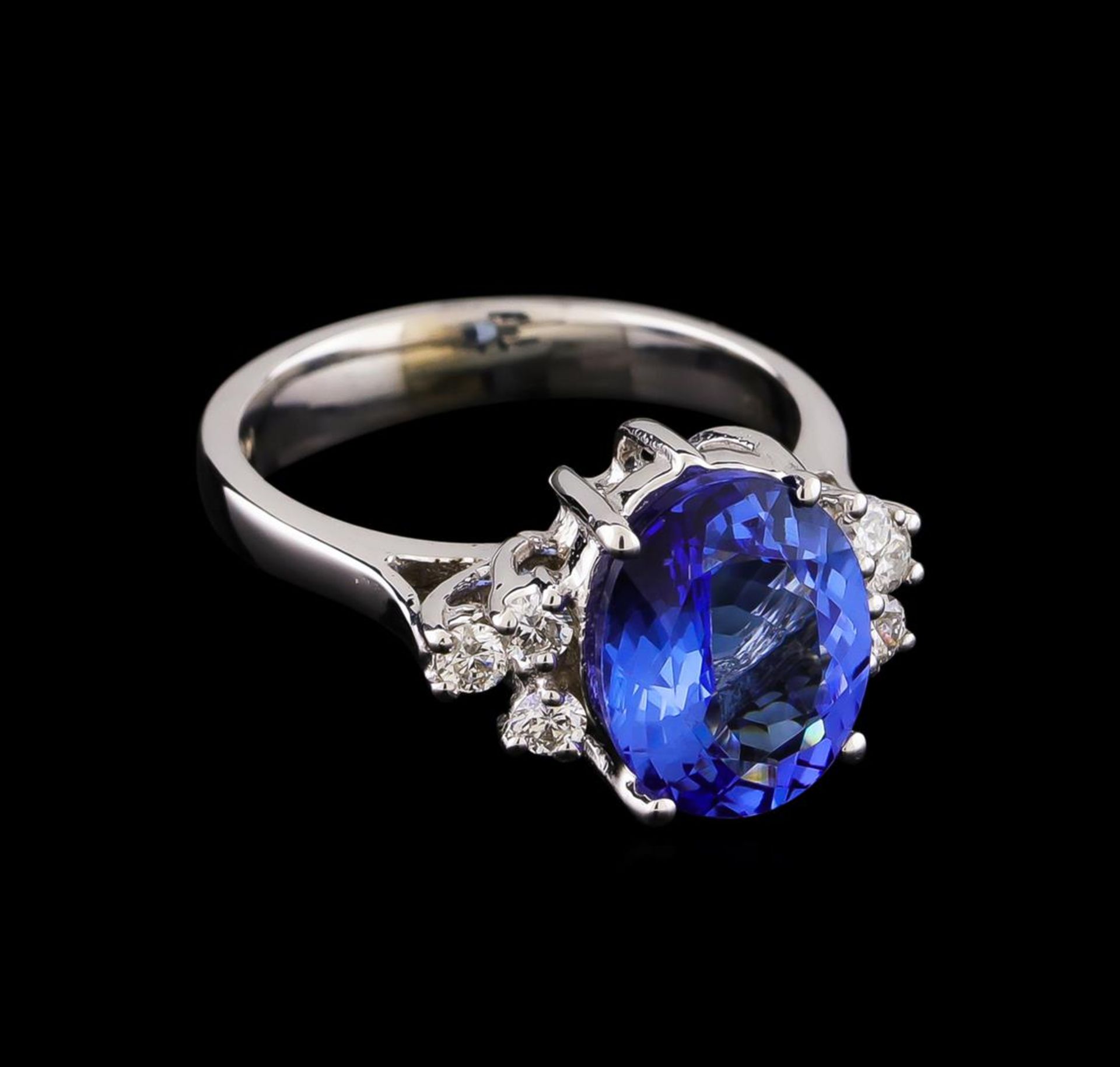 3.05ct Tanzanite and Diamond Ring - 14KT White Gold