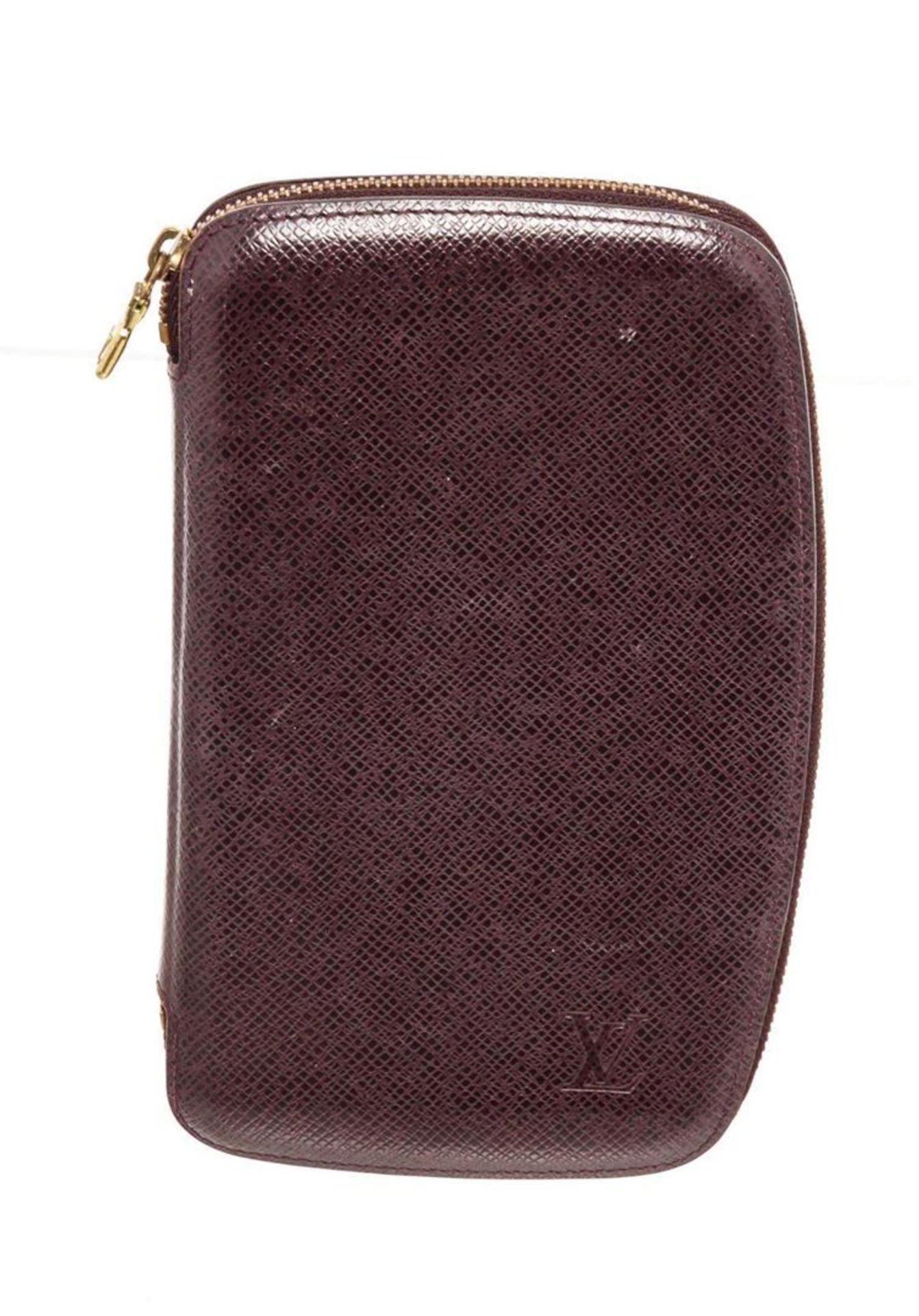 Louis Vuitton Purple Taiga Leather Organizer