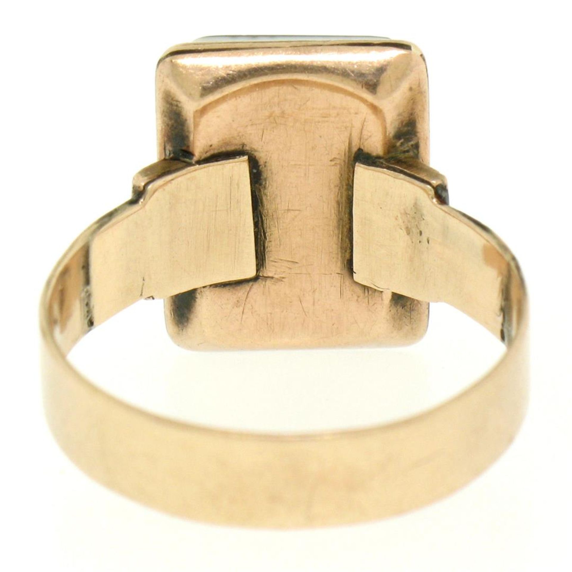 10K Rose Gold Bezel Set Uncarved Stone Solitaire Ring - Image 8 of 8