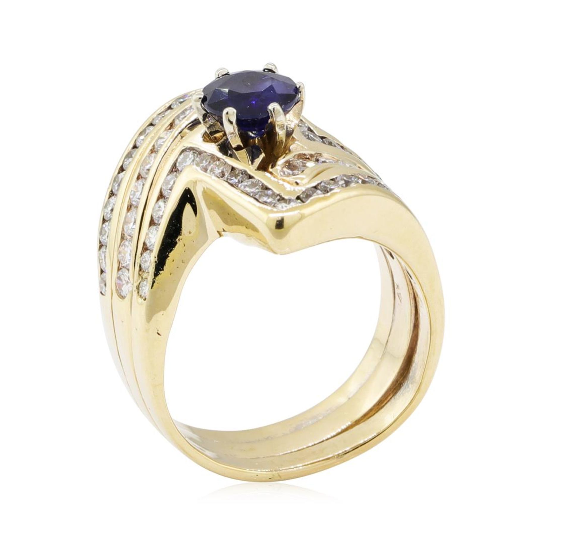 1.97 ctw Sapphire and Diamond Ring - 14KT Yellow Gold - Image 4 of 5