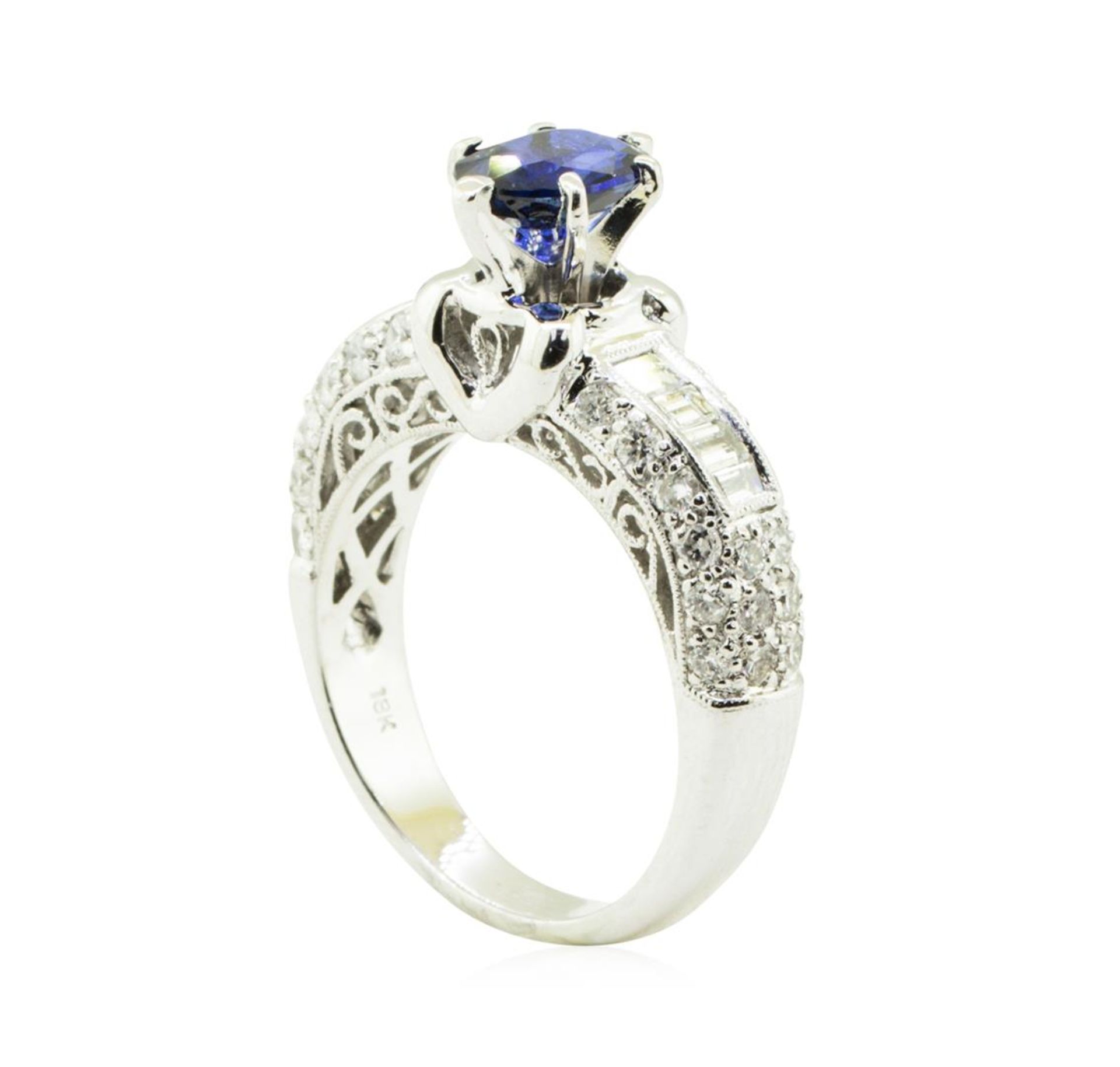 2.45 ctw Oval Mixed Blue Sapphire And Diamond Straight Line Ring - 18KT White Go - Image 4 of 5