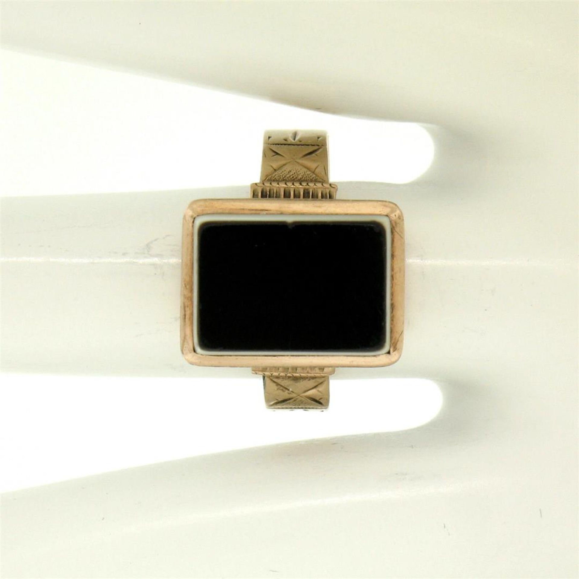 10K Rose Gold Bezel Set Uncarved Stone Solitaire Ring - Image 5 of 8
