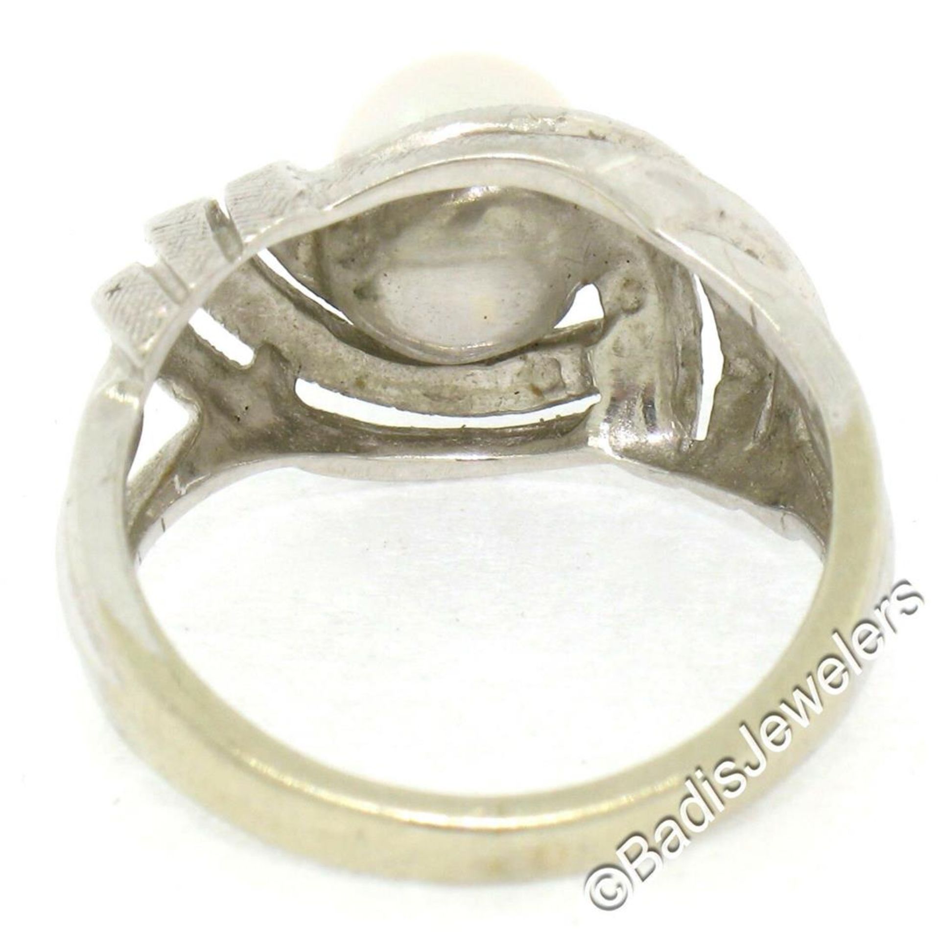 Vintage 14kt White Gold 6.3mm Round Pearl Solitaire Florentine Finished Open Swi - Image 5 of 6