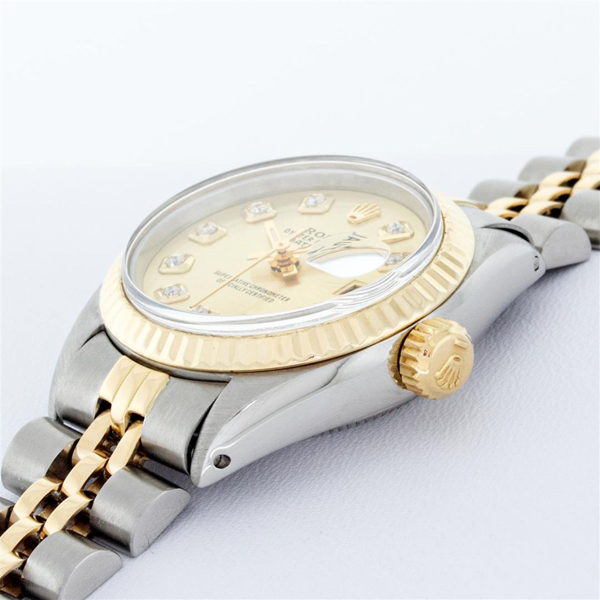 Rolex Ladies 2 Tone Champagne Diamond 26MM Oyster Perpetual Datejust Wristwatch - Image 4 of 9