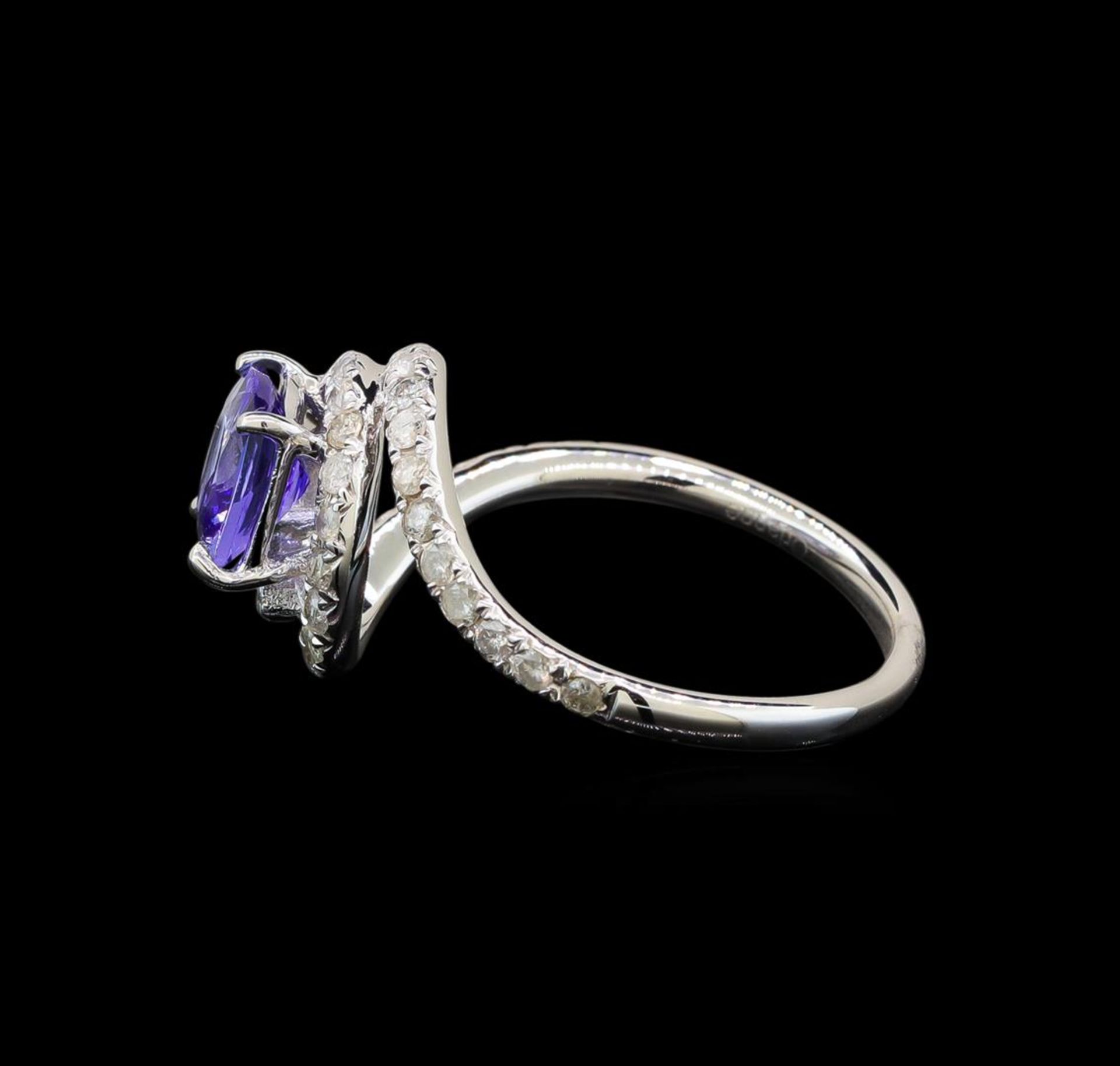 14KT White Gold 1.41 ctw Tanzanite and Diamond Ring - Image 3 of 5