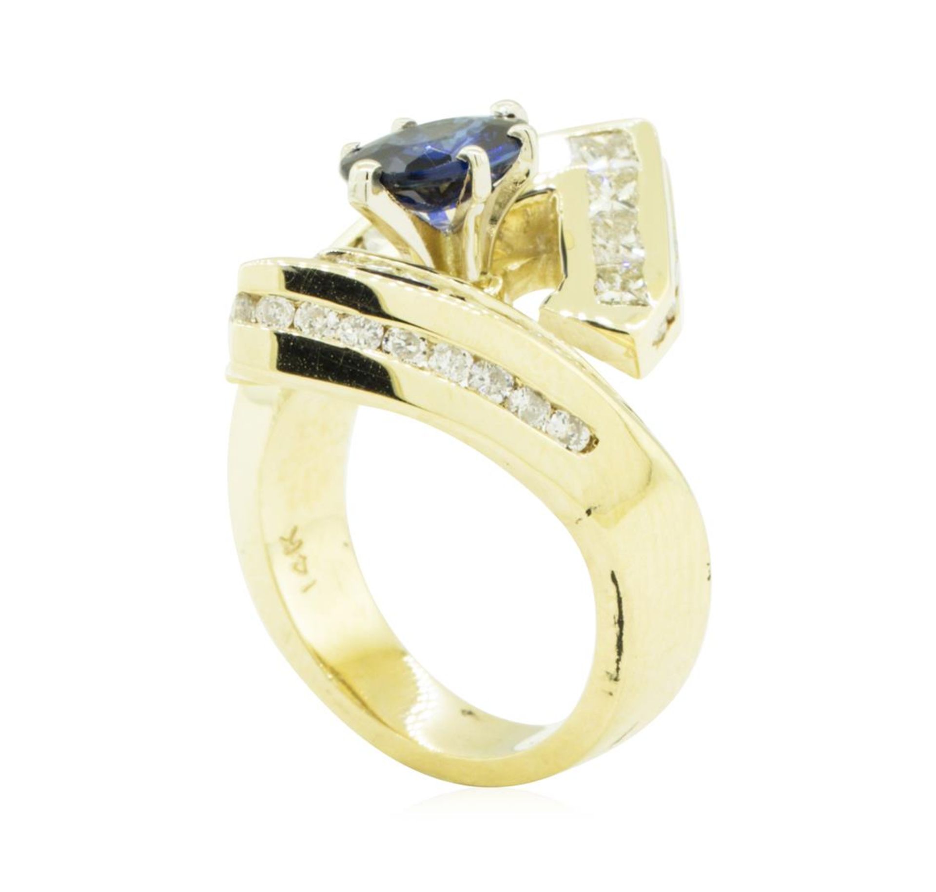 3.16 ctw Oval Brilliant Blue Sapphire And Diamond Ring - 14KT Yellow Gold - Image 4 of 5