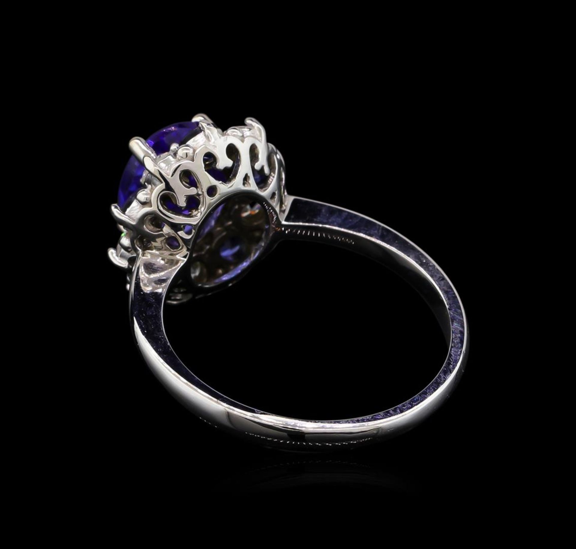 2.55ct Tanzanite, Sapphire and Diamond Ring - 14KT White Gold - Image 3 of 4