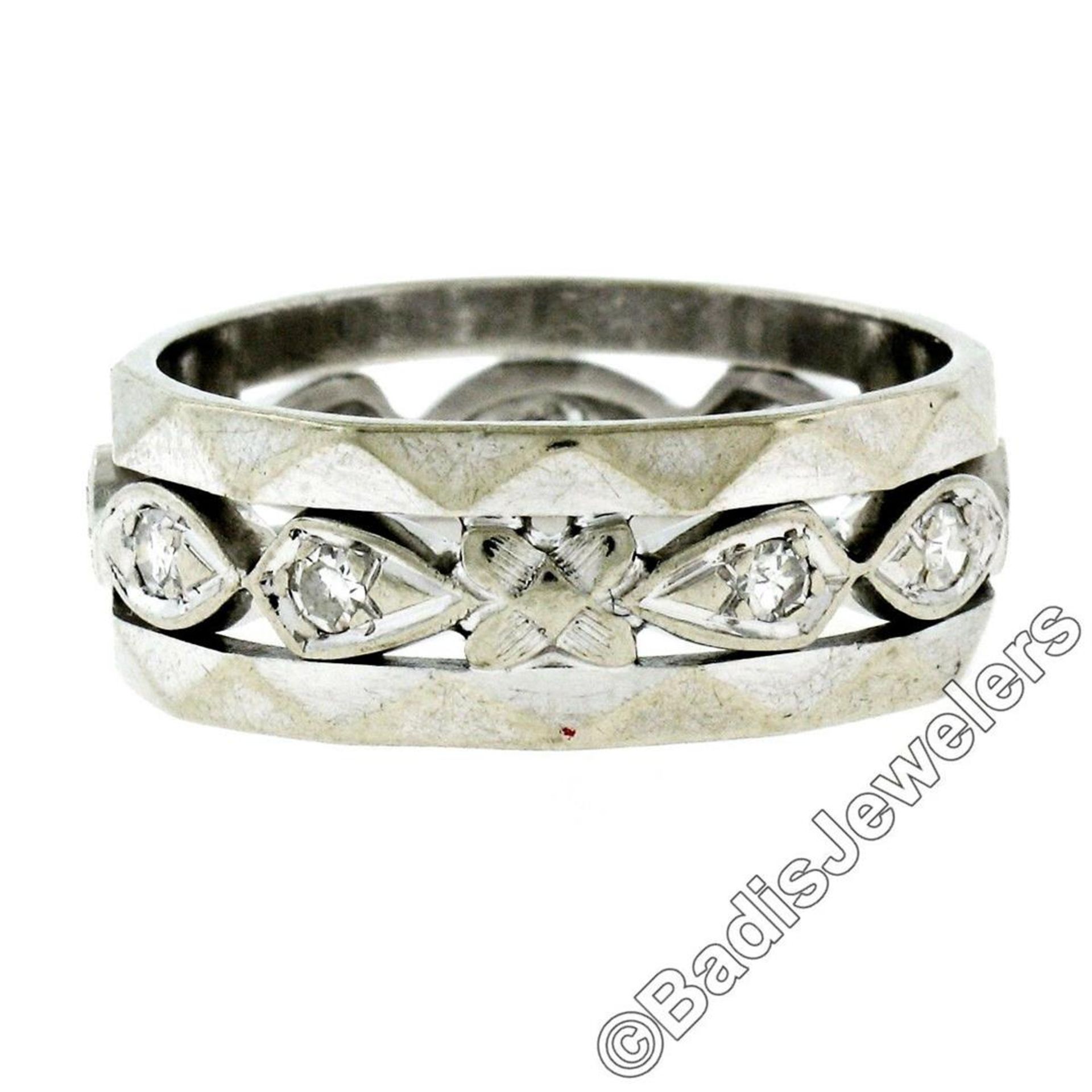 Antique 14kt White Gold 0.20ctw Diamond 7mm Eternity Band Ring - Image 5 of 8