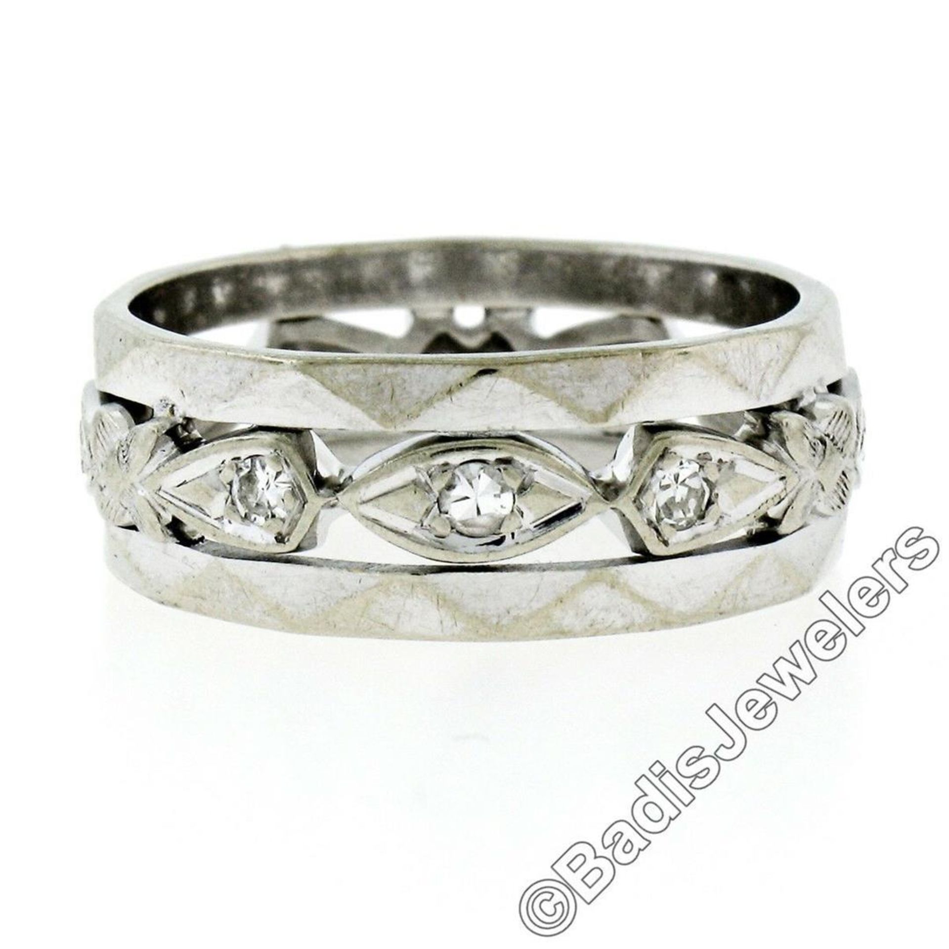 Antique 14kt White Gold 0.20ctw Diamond 7mm Eternity Band Ring - Image 6 of 8