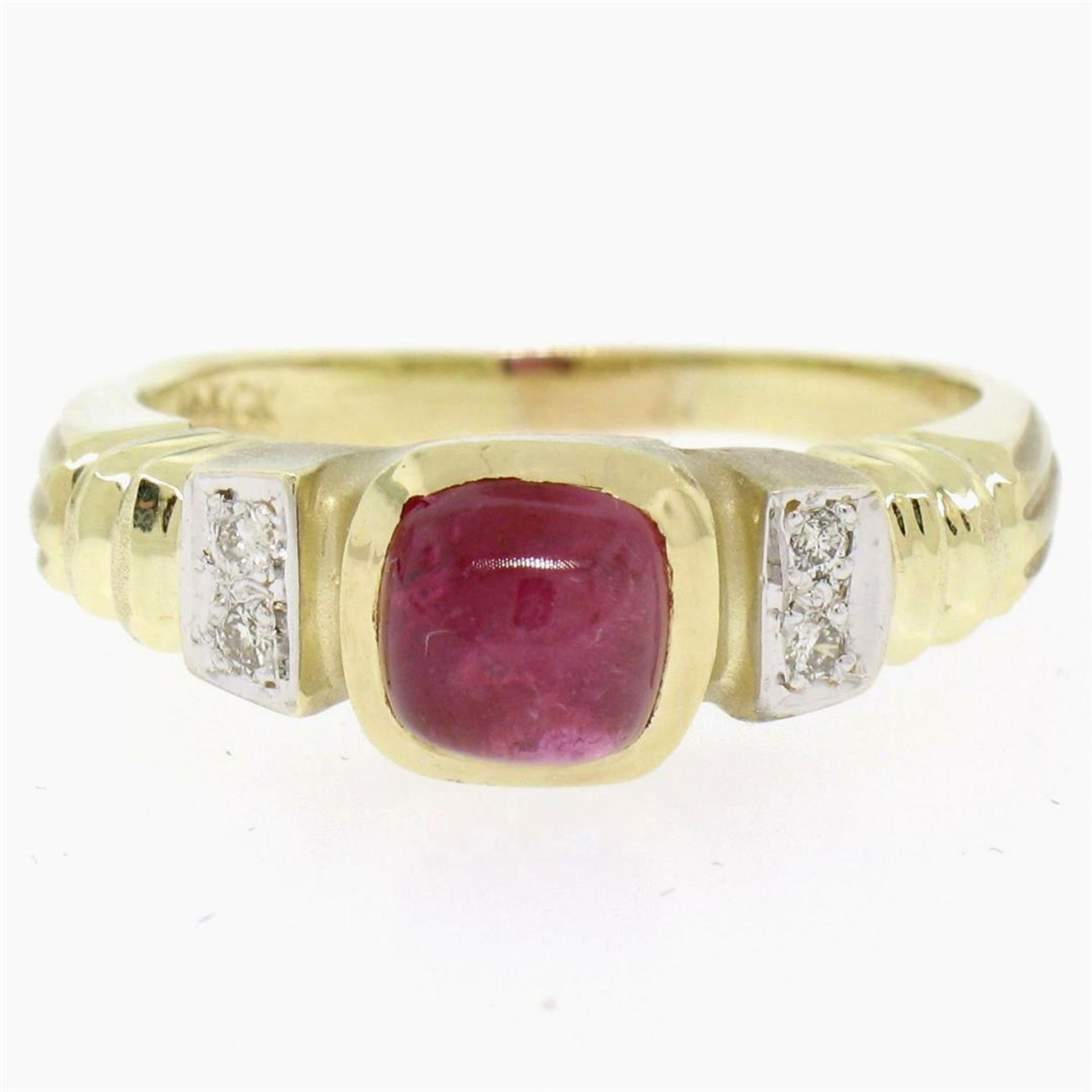 14k Yellow Gold 1.21ctw Cabochon Ruby Solitaire Ring w/ 4 Diamond Accents