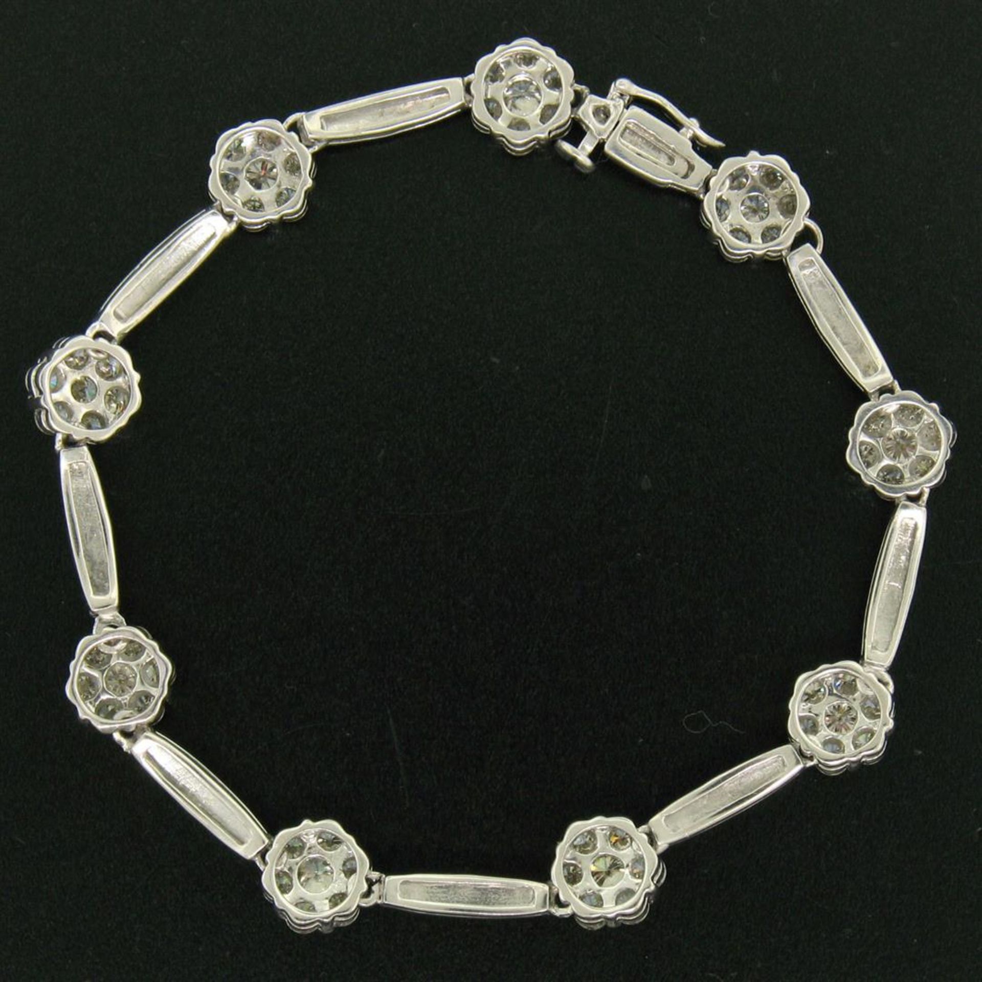 14K White Gold 7" 4.65ctw Round Diamond Flower Cluster Bar Link Tennis Bracelet - Image 7 of 7