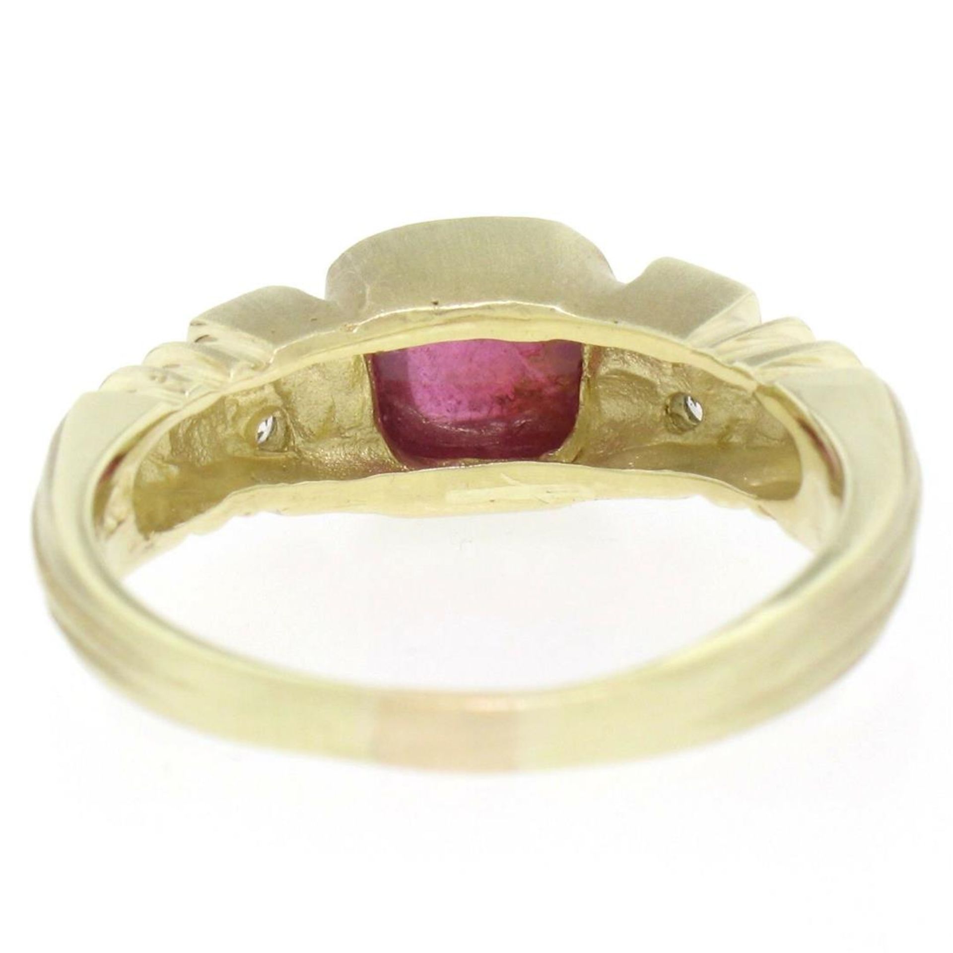 14k Yellow Gold 1.21ctw Cabochon Ruby Solitaire Ring w/ 4 Diamond Accents - Image 4 of 6