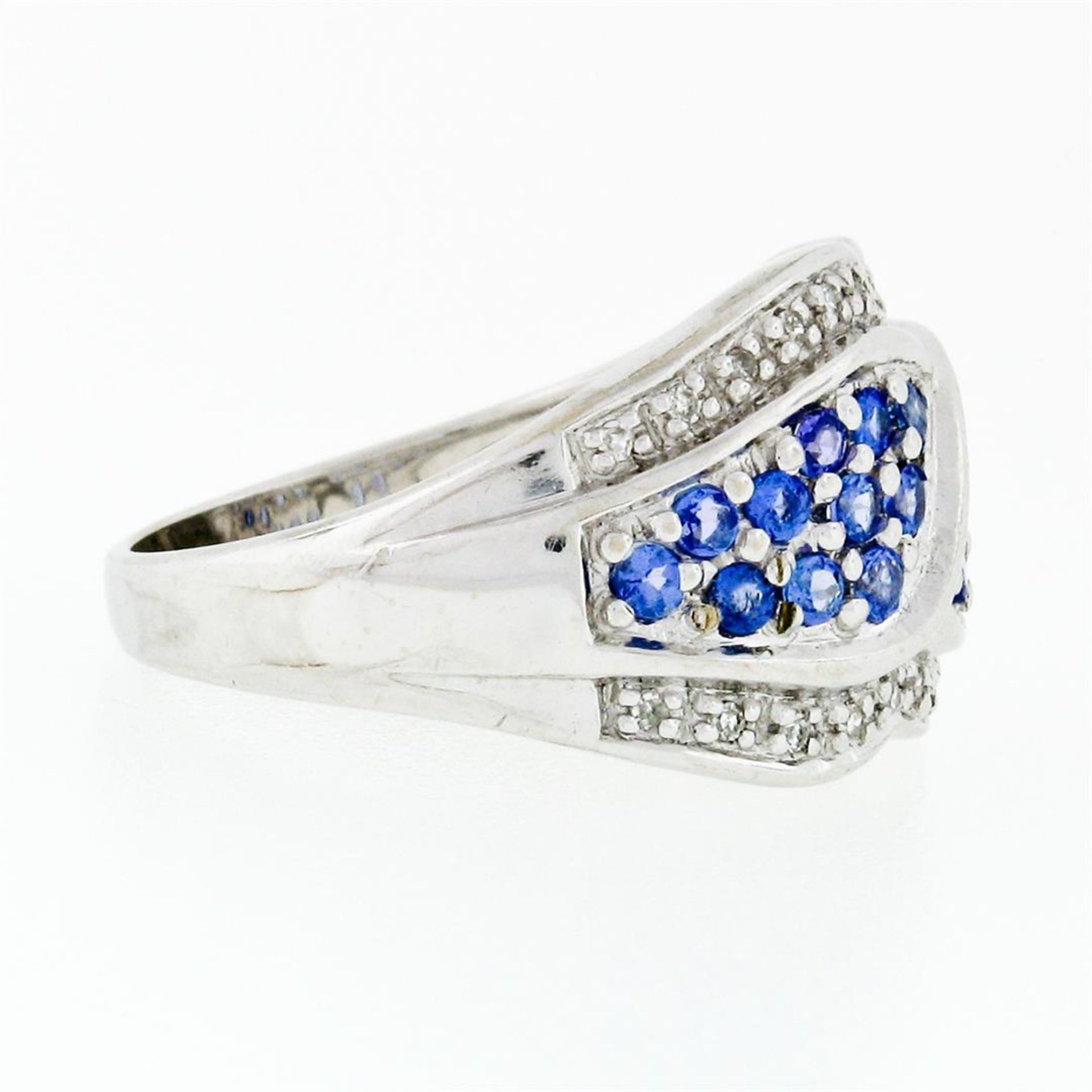 14k White Gold .85ctw Round Brilliant Tanzanite & Diamond Wide Cluster Band Ring - Image 6 of 7