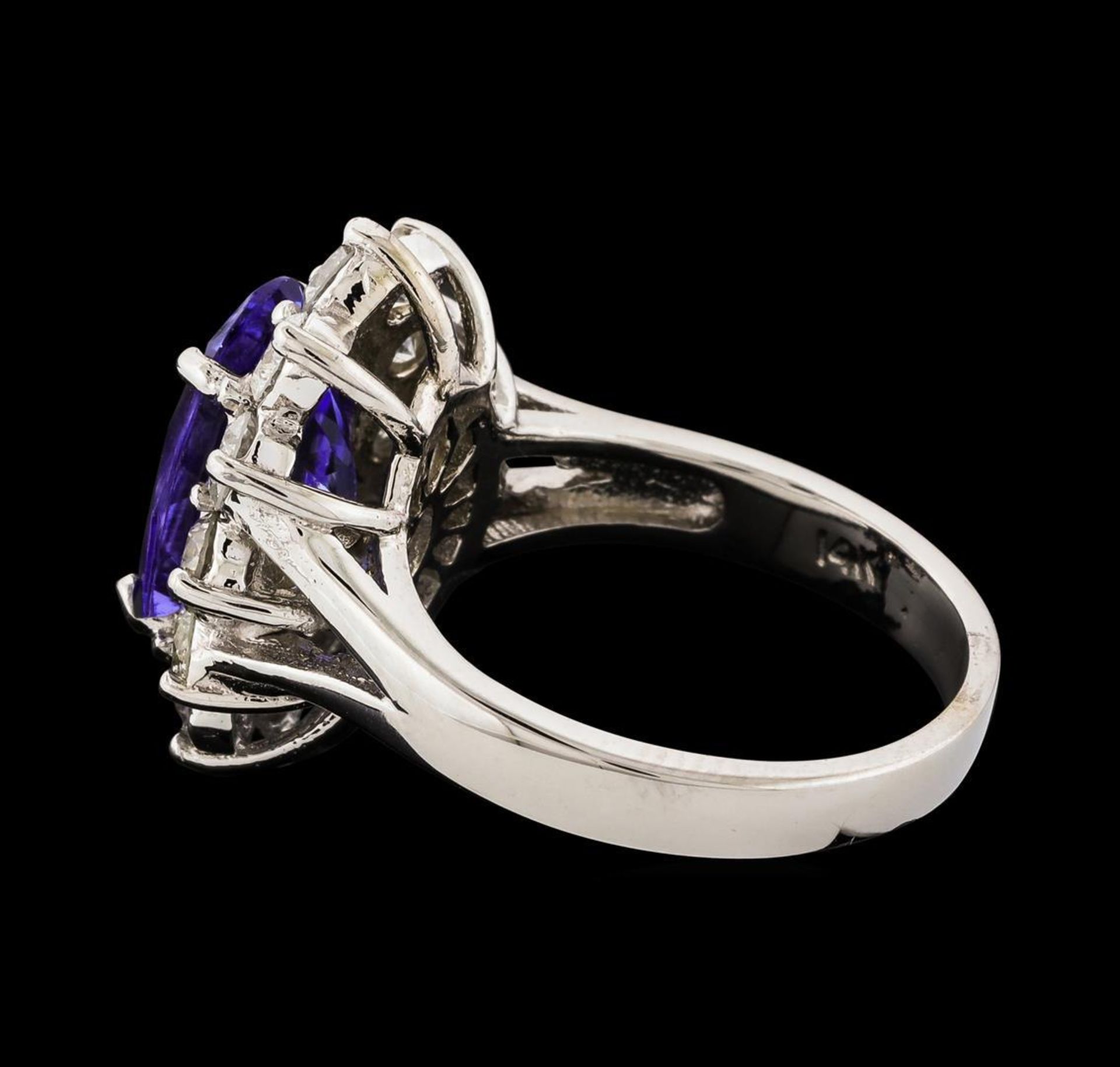 4.01 ctw Tanzanite and Diamond Ring - 14KT White Gold - Image 3 of 5