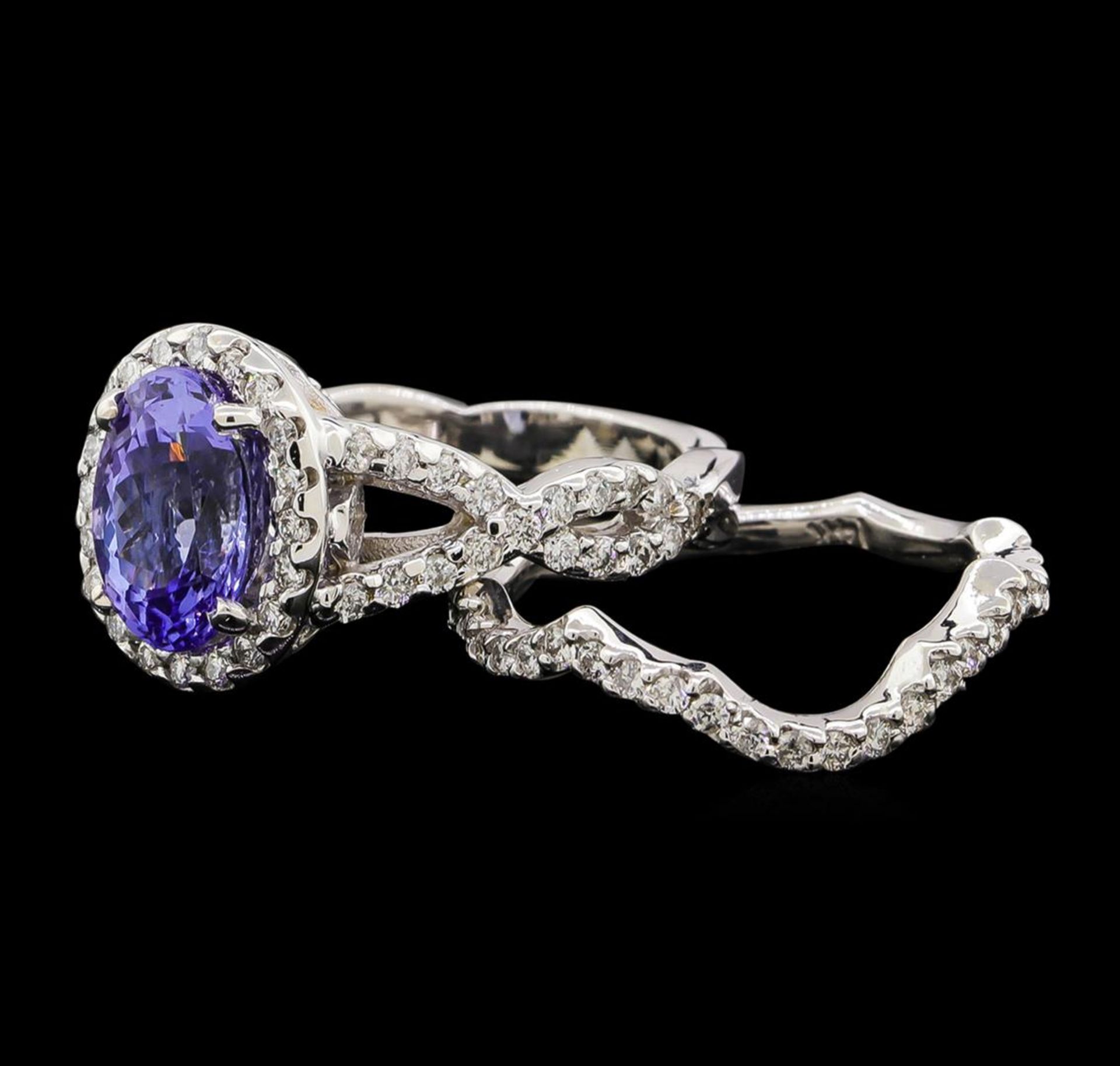 14KT White Gold 2.37 ctw Tanzanite and Diamond Ring and Guard - Image 3 of 4