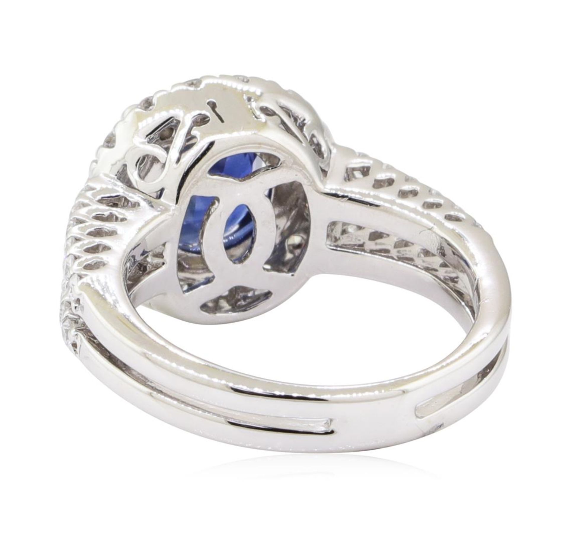 2.27 ctw Sapphire and Diamond Ring - 18KT White Gold - Image 3 of 5