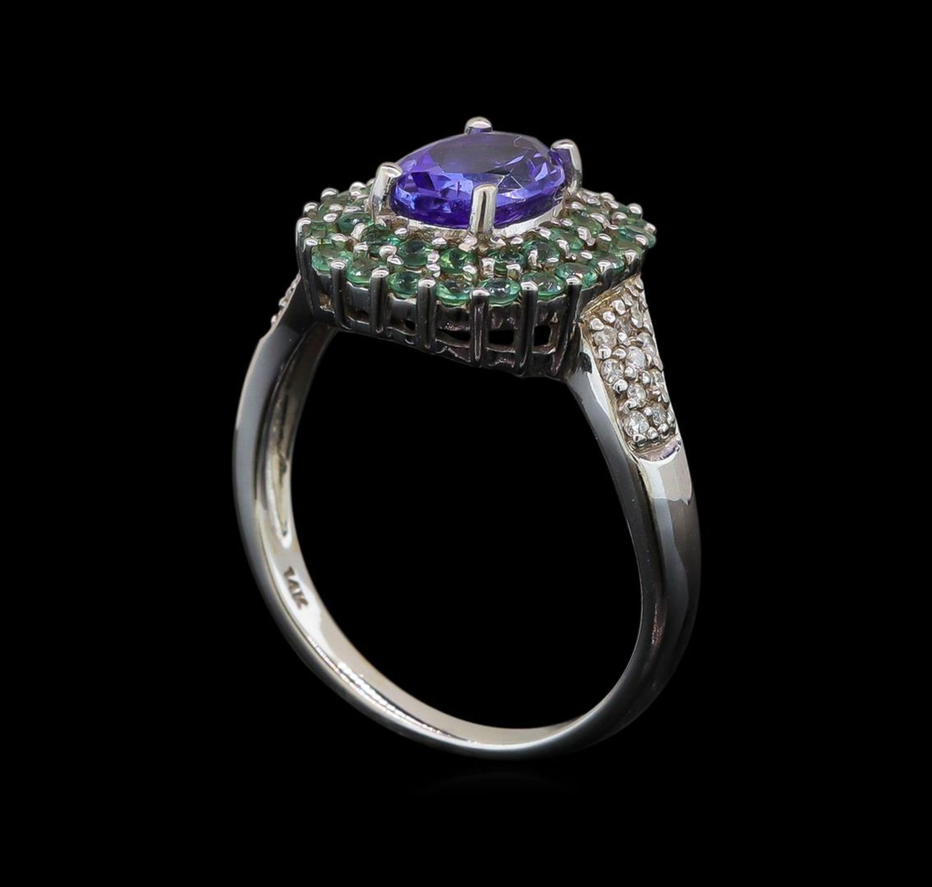 14KT White Gold 1.53 ctw Tanzanite, Emerald and Diamond Ring - Image 4 of 5