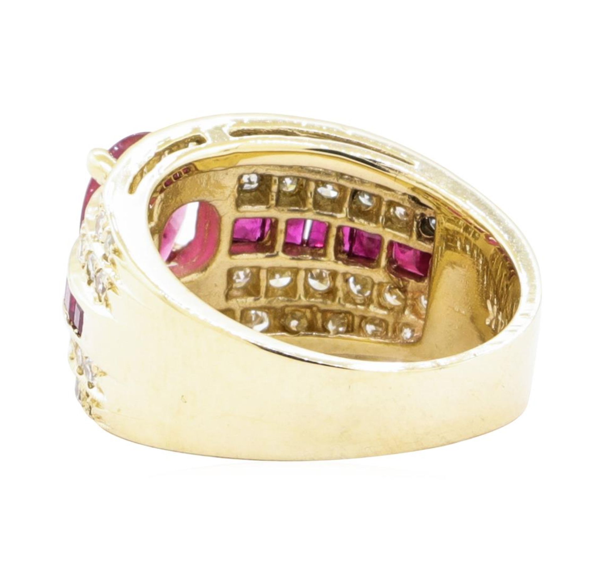 2.50 ctw Ruby and Diamond Ring - 14KT Yellow Gold - Image 3 of 5