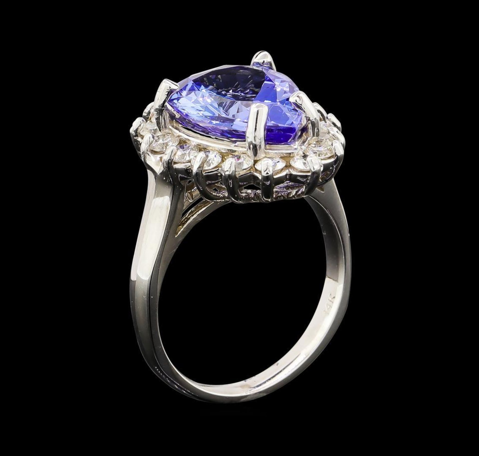 5.00 ctw Tanzanite and Diamond Ring - 14KT White Gold - Image 4 of 5