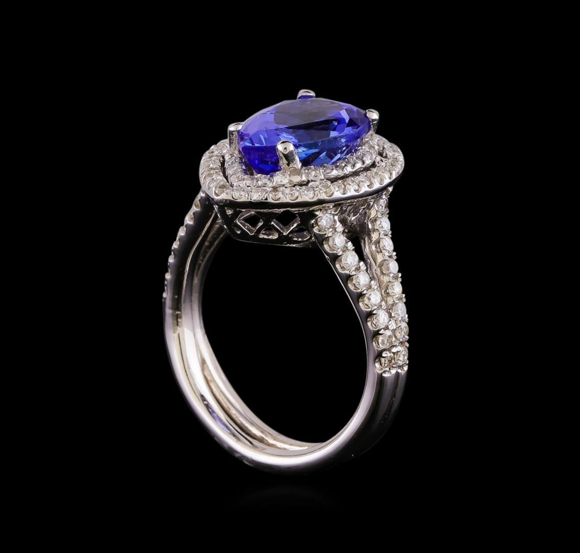 3.15ct Tanzanite and Diamond Ring - 14KT White Gold - Image 4 of 5