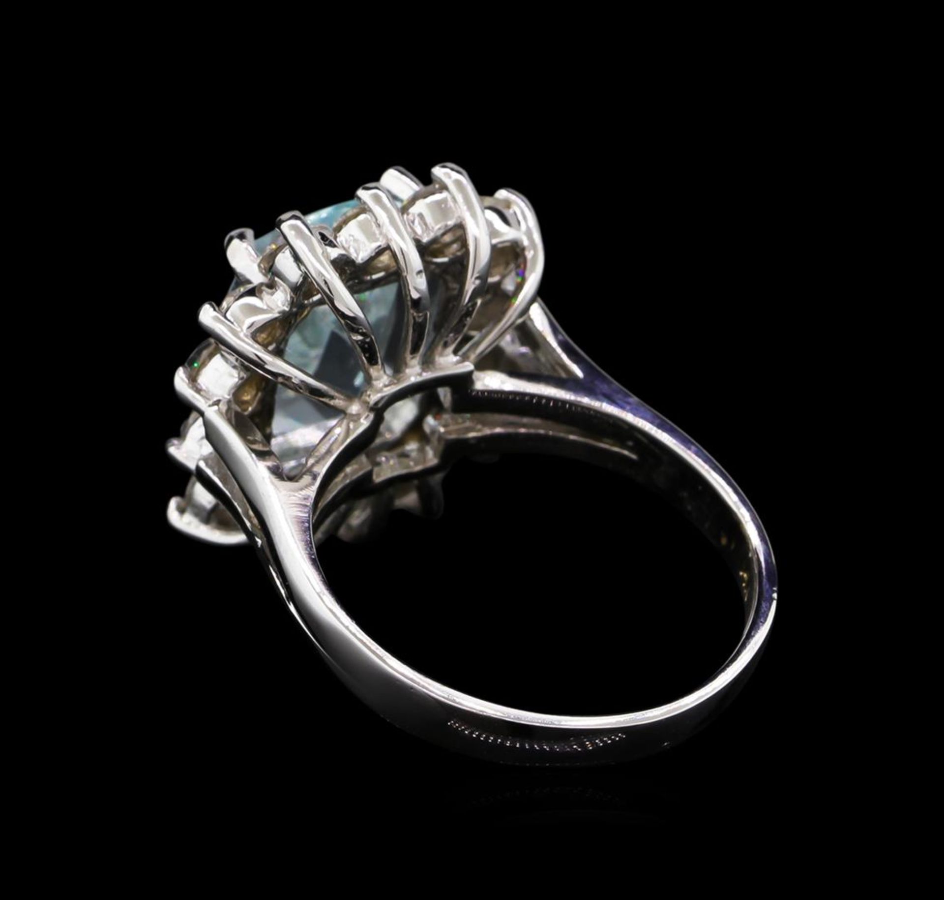 14KT White Gold 3.96 ctw Aquamarine and Diamond Ring - Image 3 of 5