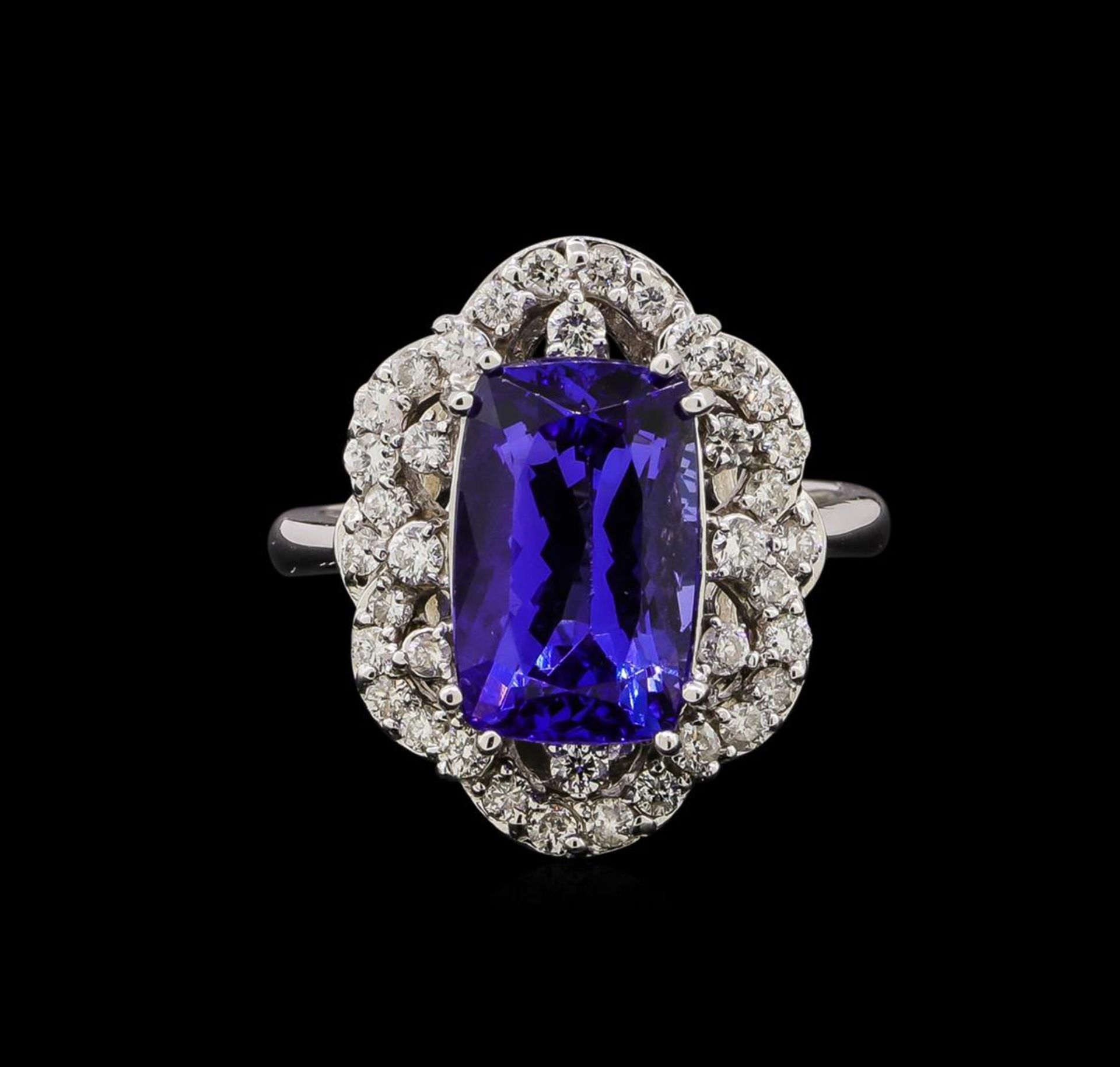 14KT White Gold 4.71 ctw Tanzanite and Diamond Ring - Image 2 of 5